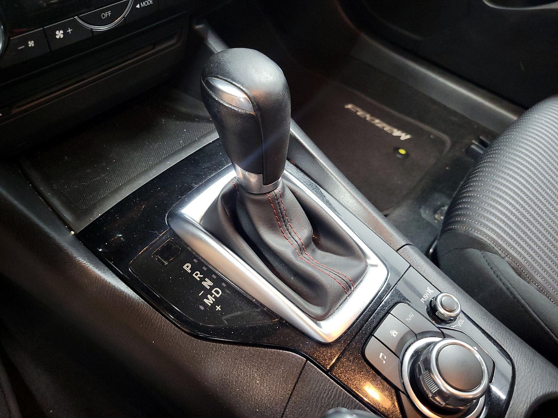 Thumbnail: 2014 Mazda Mazda3 - 17
