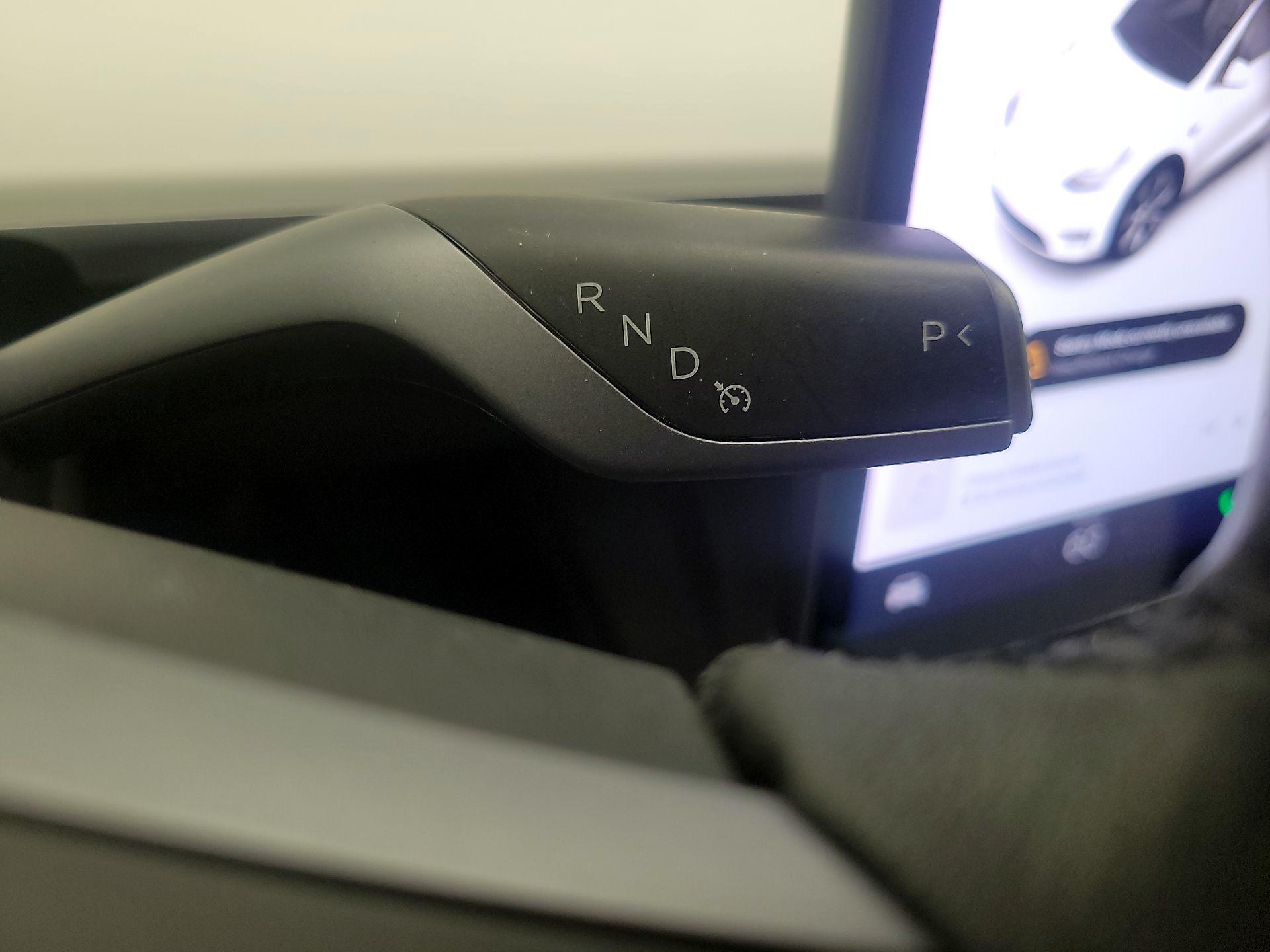 Thumbnail: 2022 Tesla Model Y - 16