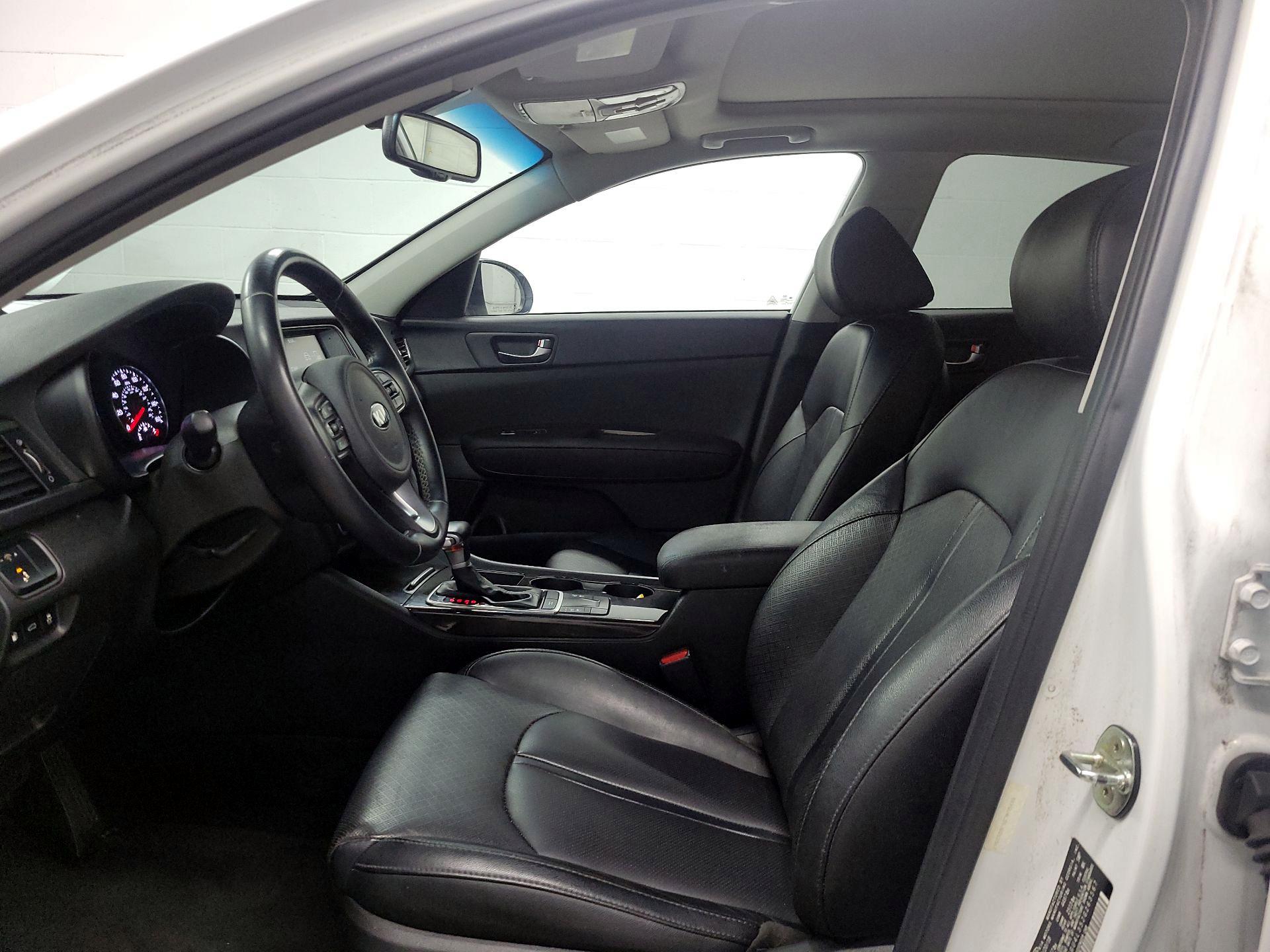 Thumbnail: 2018 Kia Optima - 11