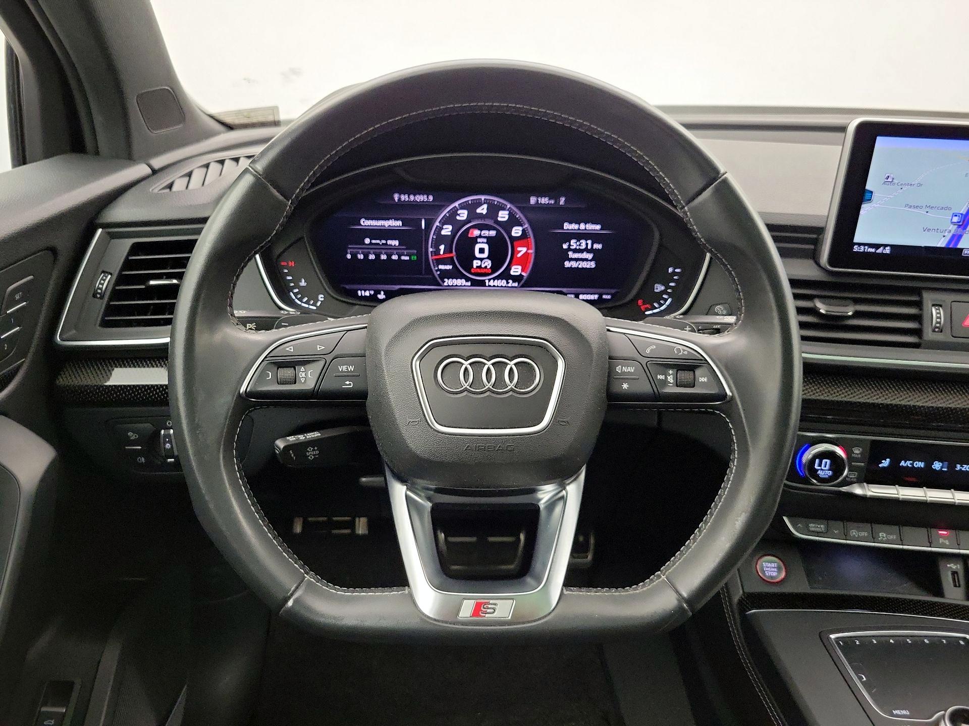 Thumbnail: 2019 Audi SQ5 - 10