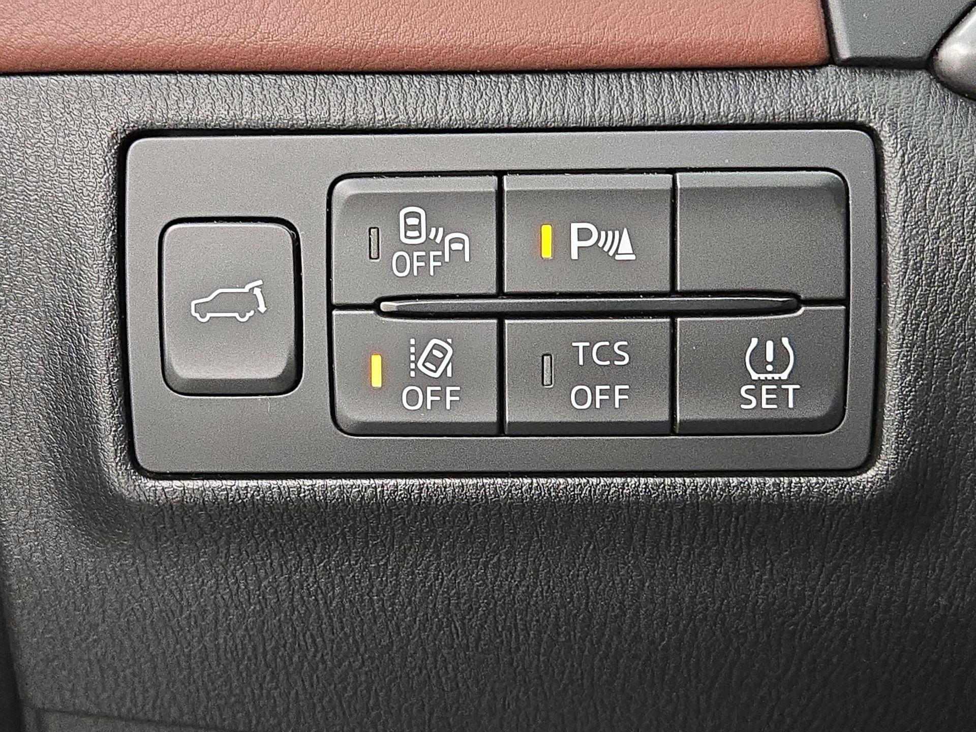 Thumbnail: 2016 Mazda CX-9 - 13