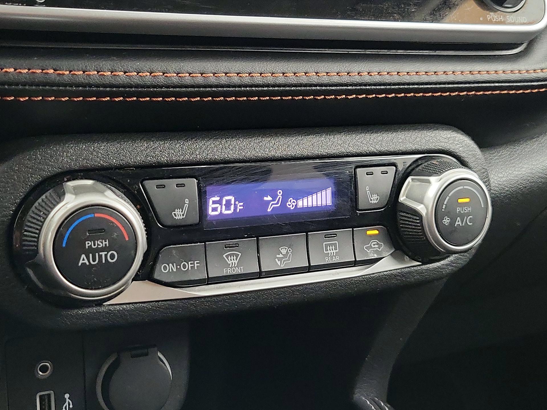 Thumbnail: 2020 Nissan Kicks - 15