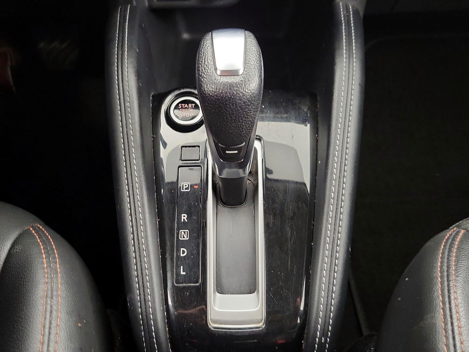 Thumbnail: 2020 Nissan Kicks - 16