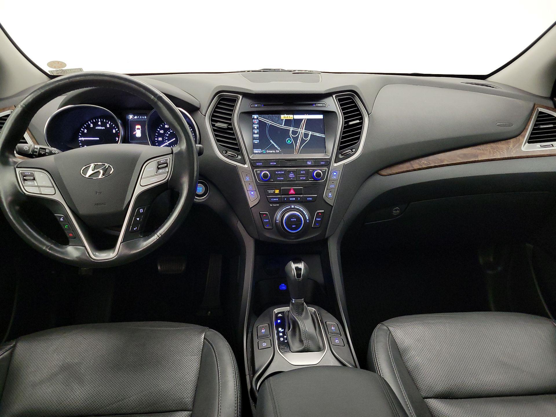 Thumbnail: 2017 Hyundai Santa Fe - 9