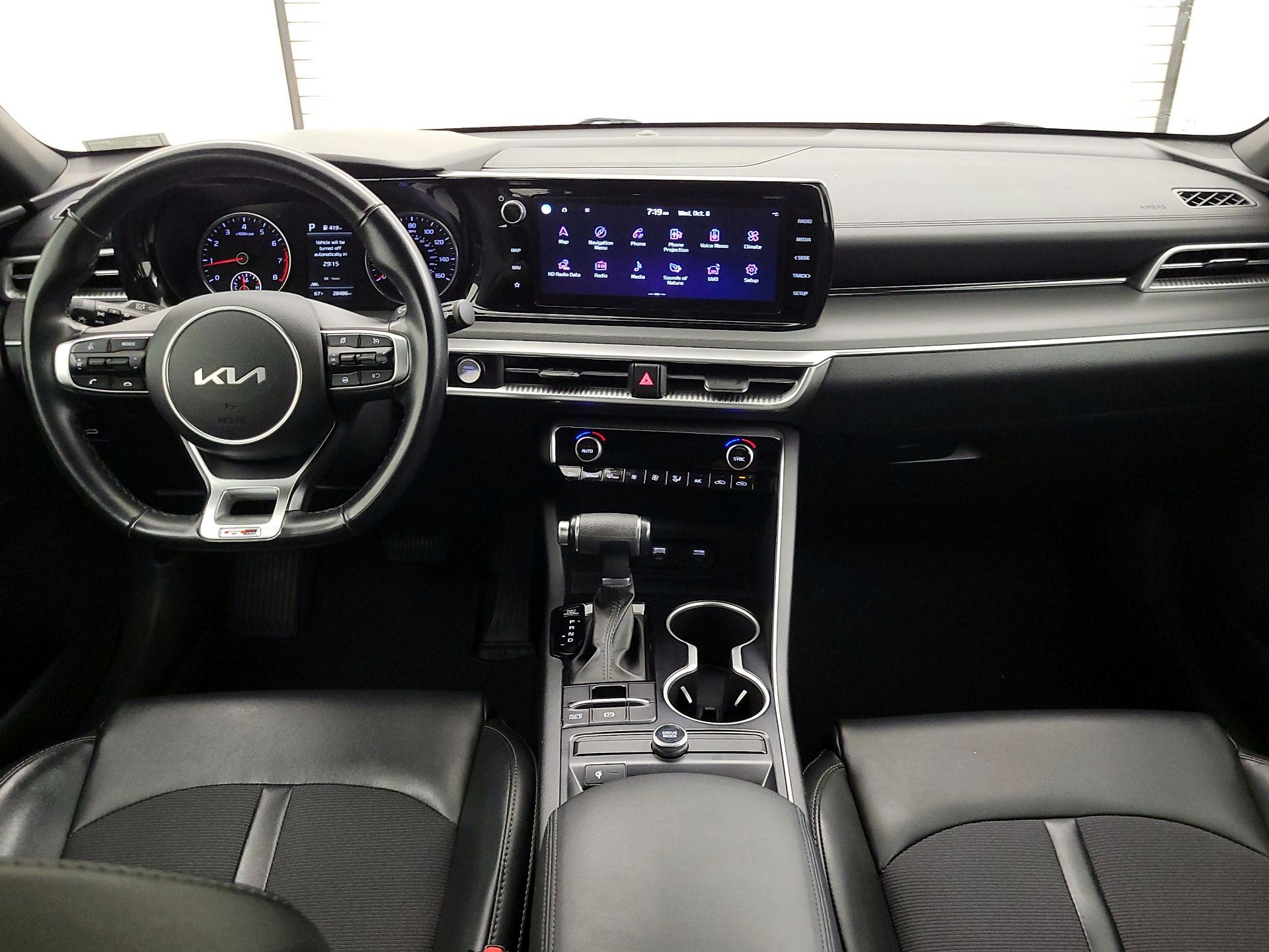 Thumbnail: 2022 Kia K5 - 9