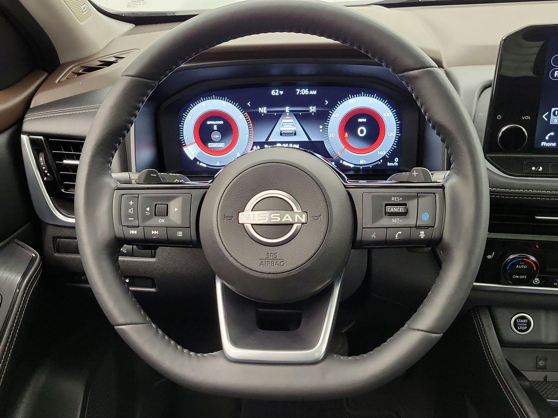 Thumbnail: 2022 Nissan Rogue - 10