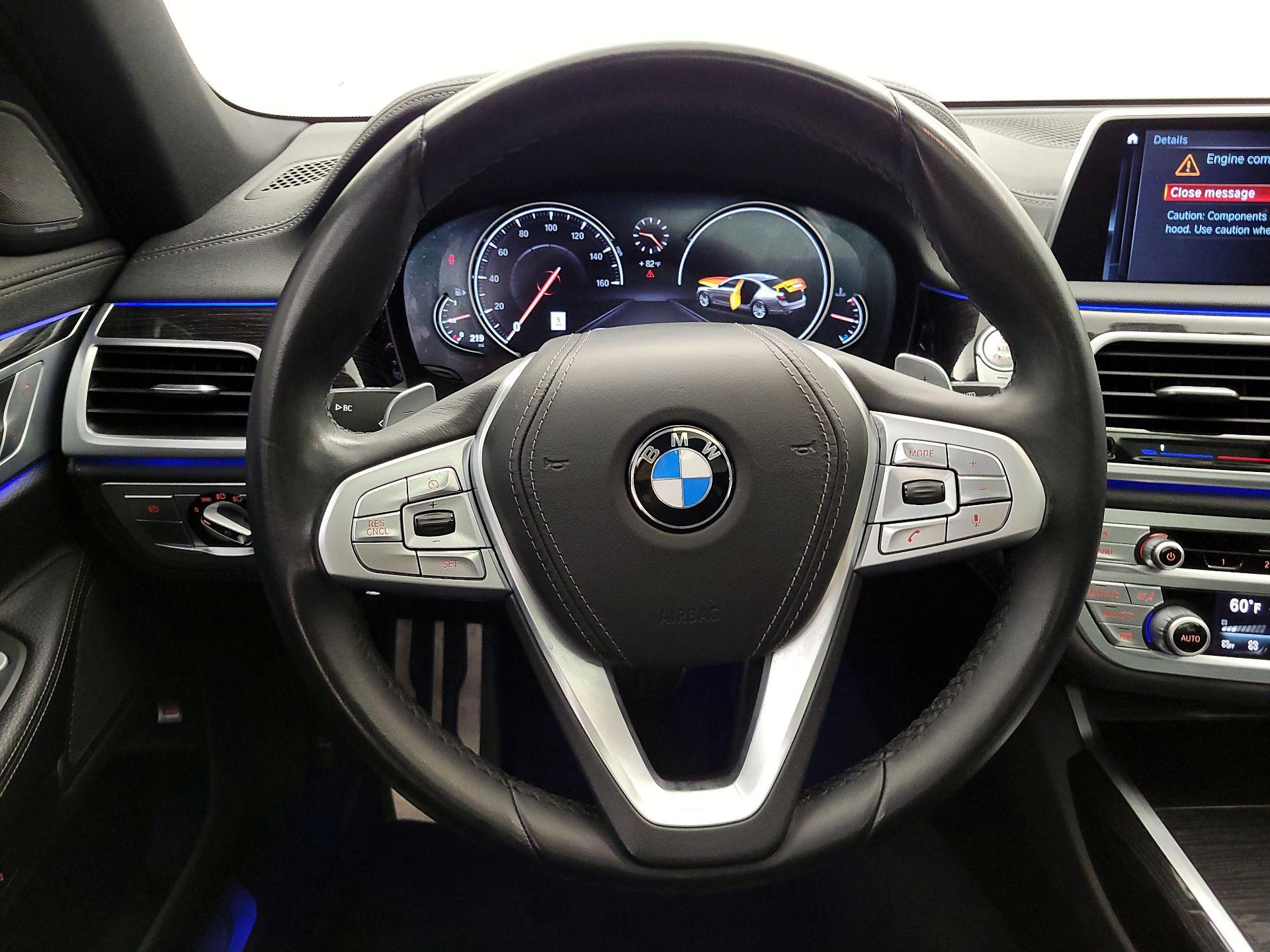 Thumbnail: 2019 BMW 7 Series - 10