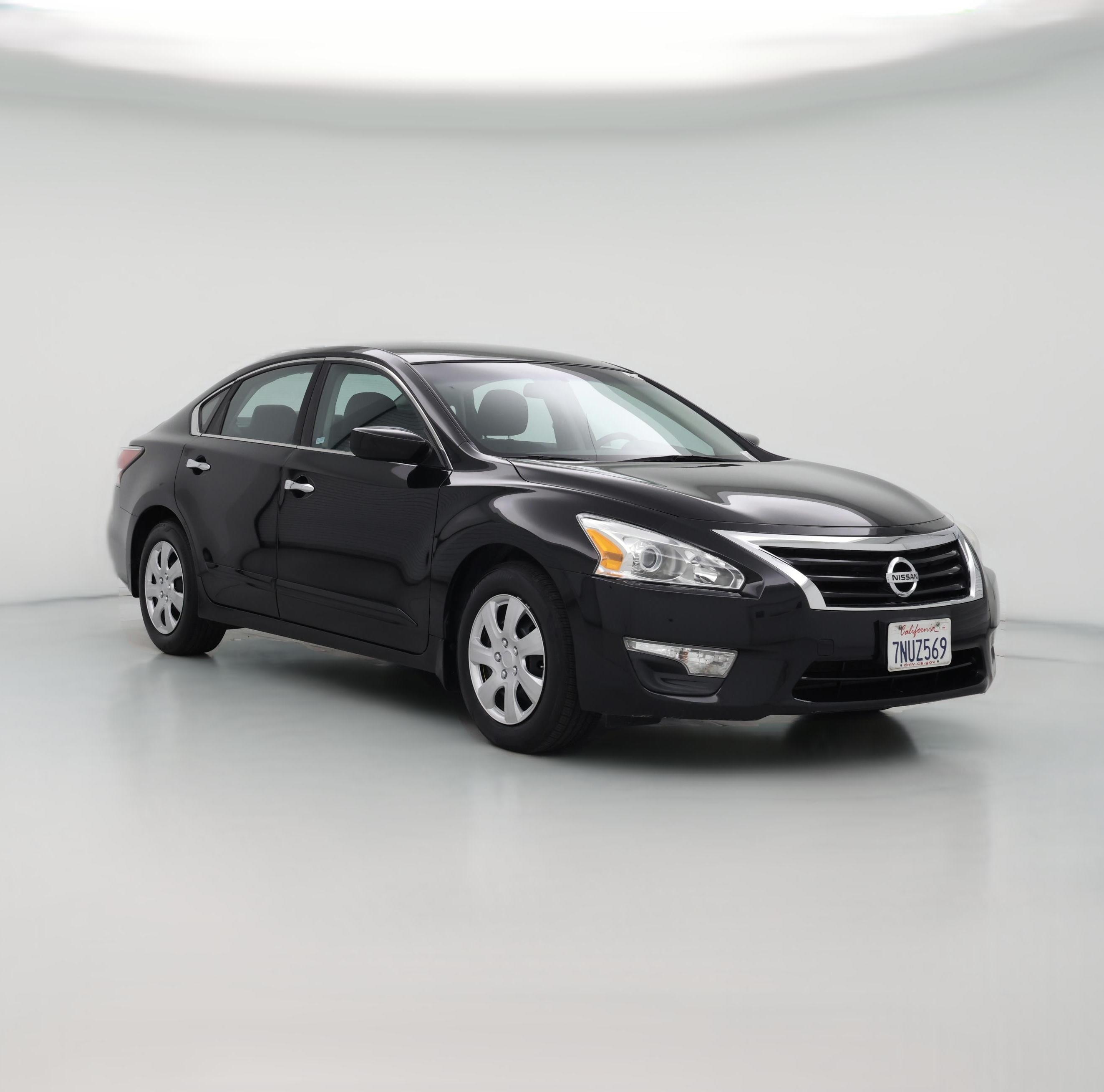 Thumbnail: 2015 Nissan Altima - 1