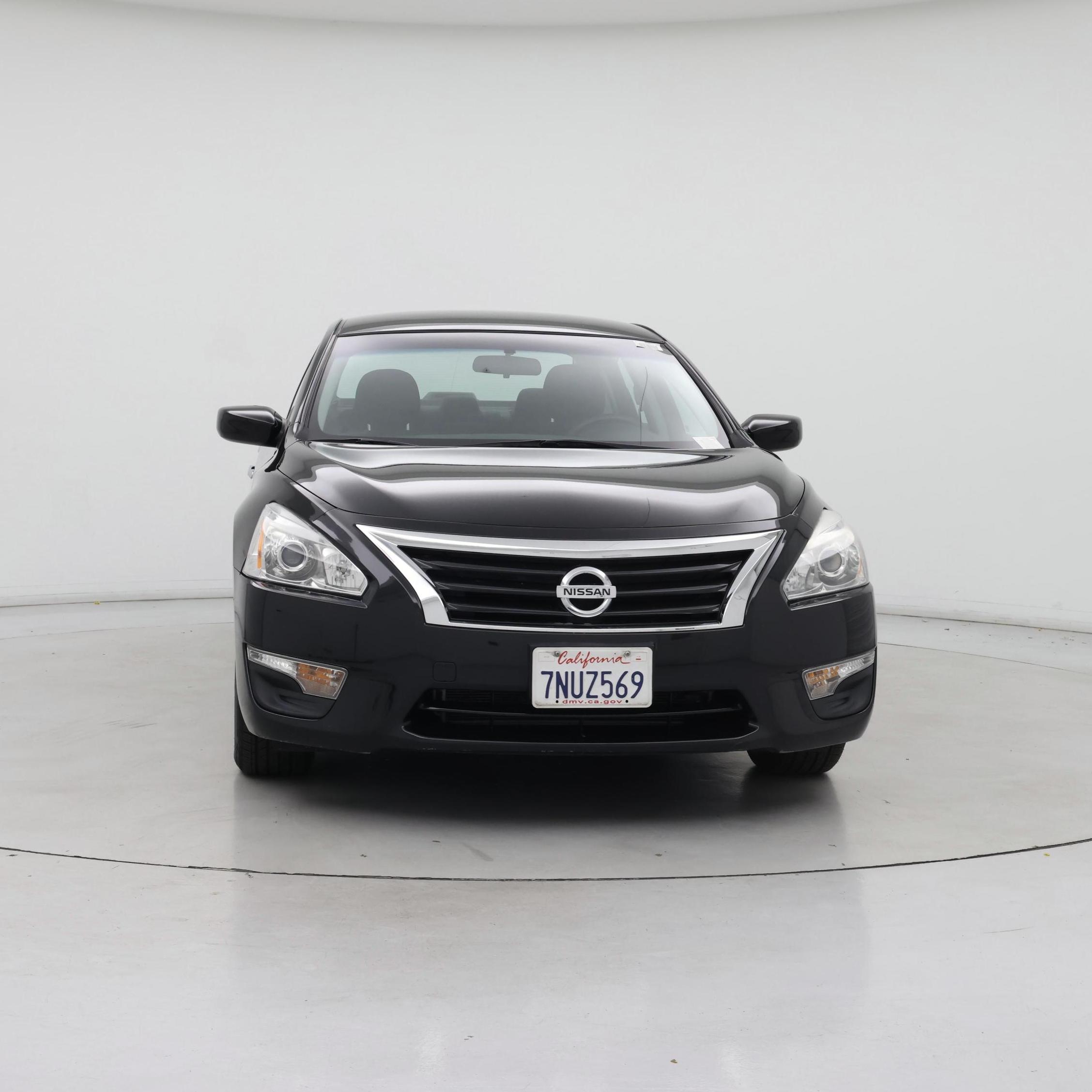Thumbnail: 2015 Nissan Altima - 5