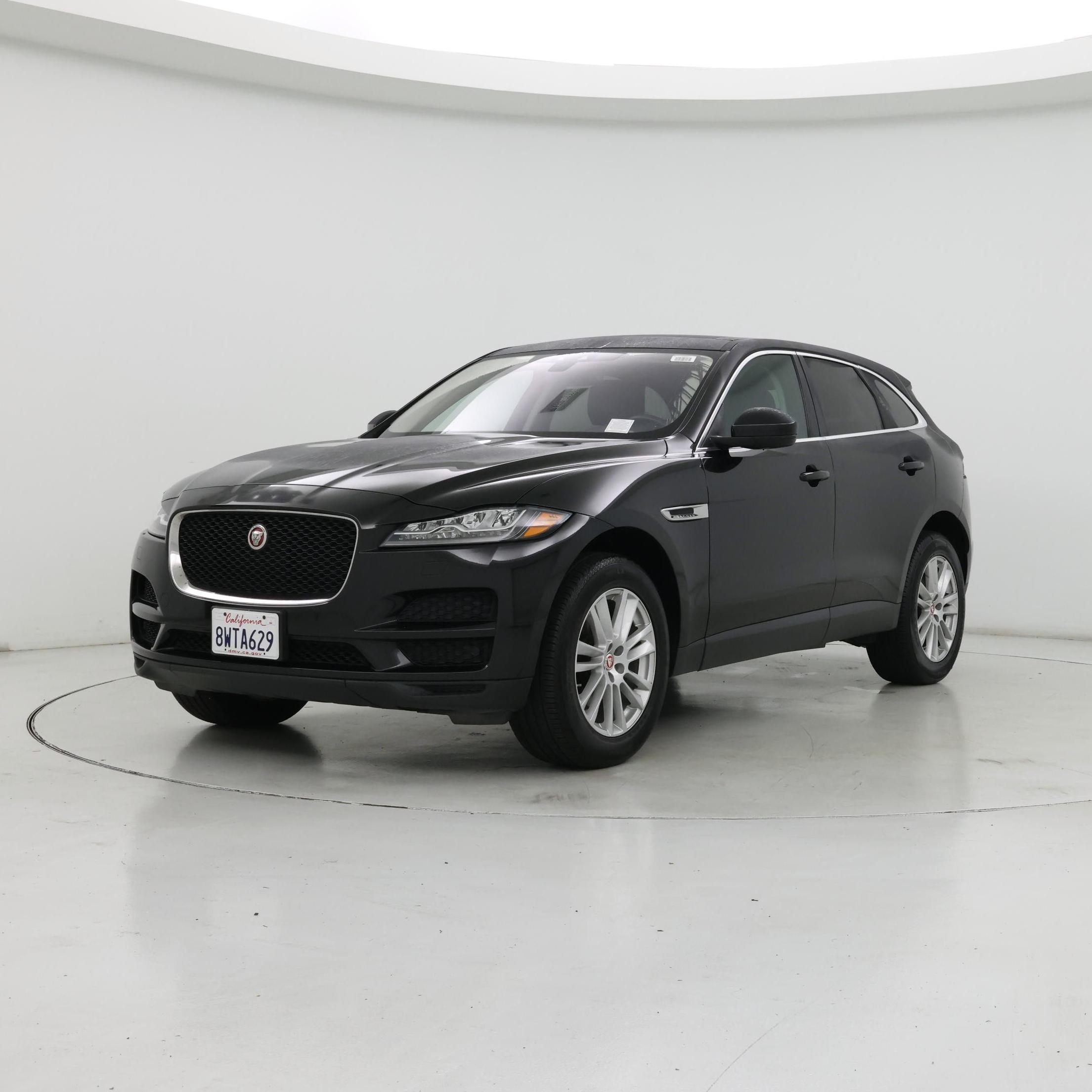 Thumbnail: 2018 Jaguar F-Pace - 4