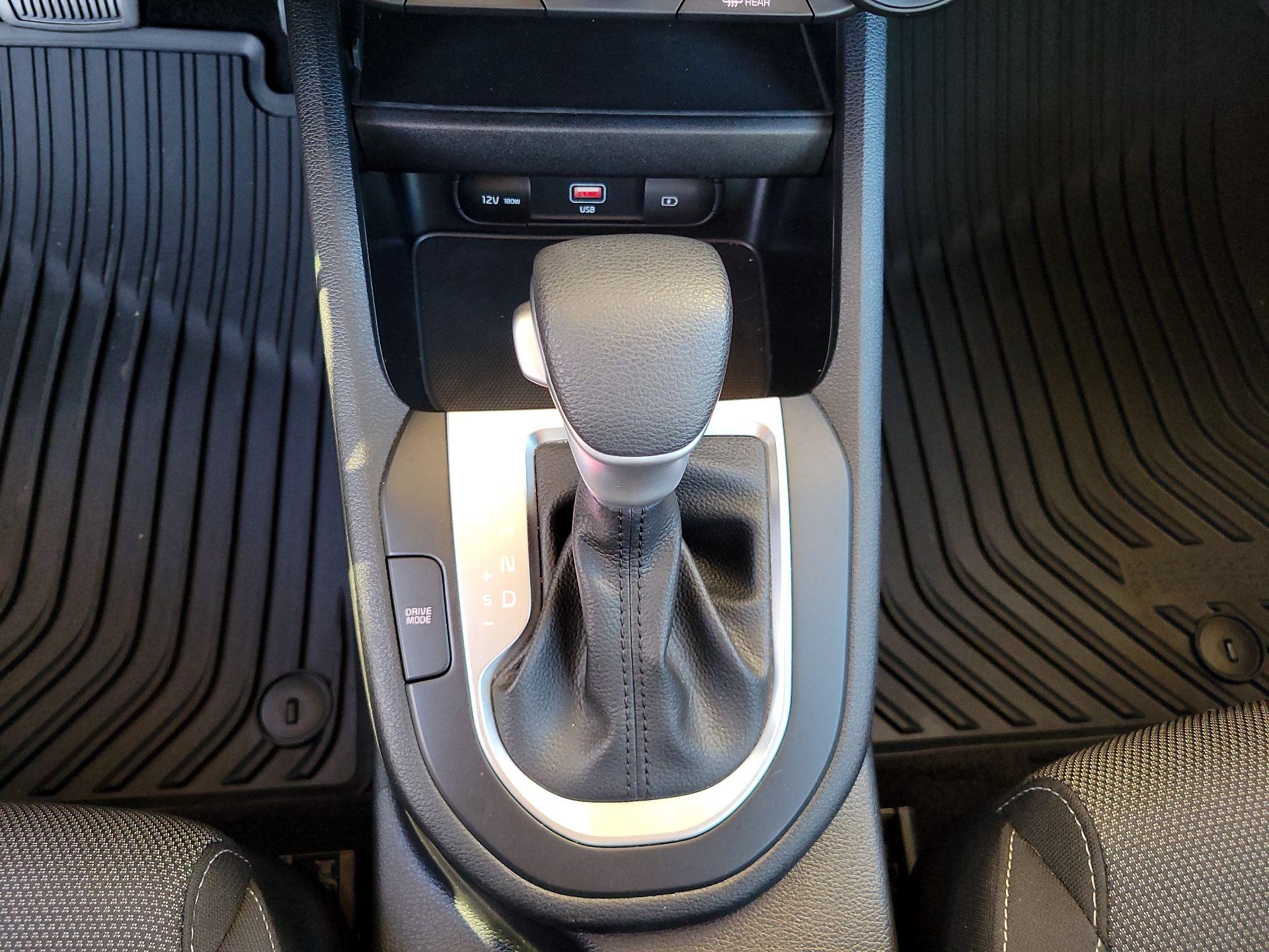 Thumbnail: 2024 Kia Forte - 15