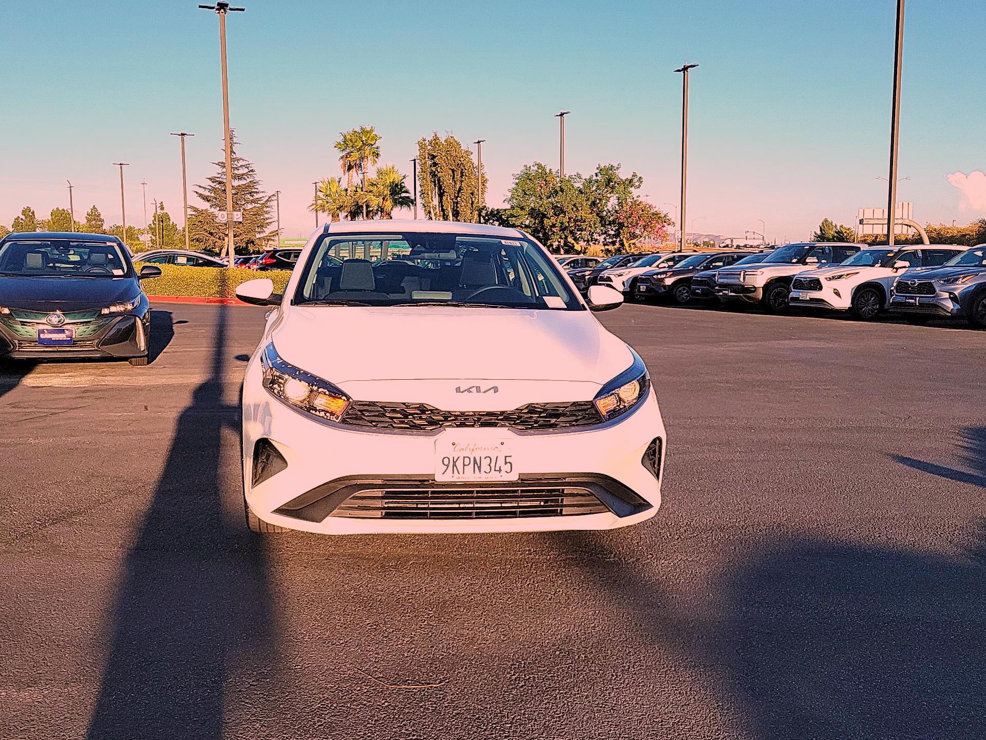 Thumbnail: 2024 Kia Forte - 2