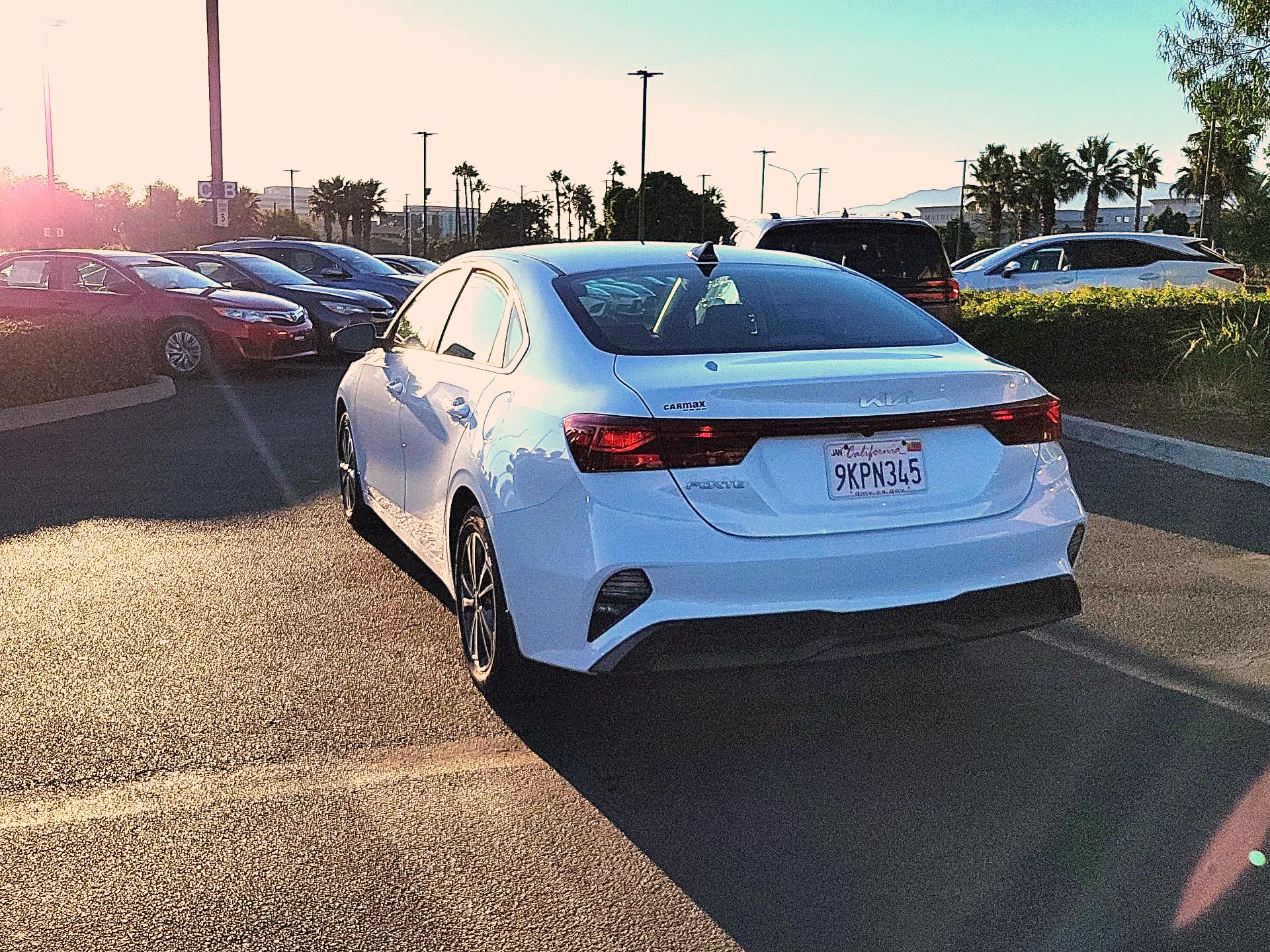 Thumbnail: 2024 Kia Forte - 7
