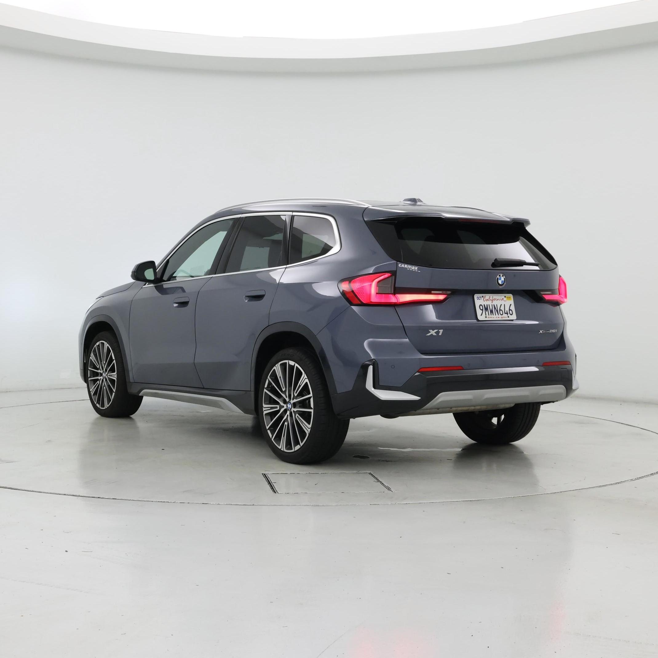 Thumbnail: 2025 BMW X1 - 2