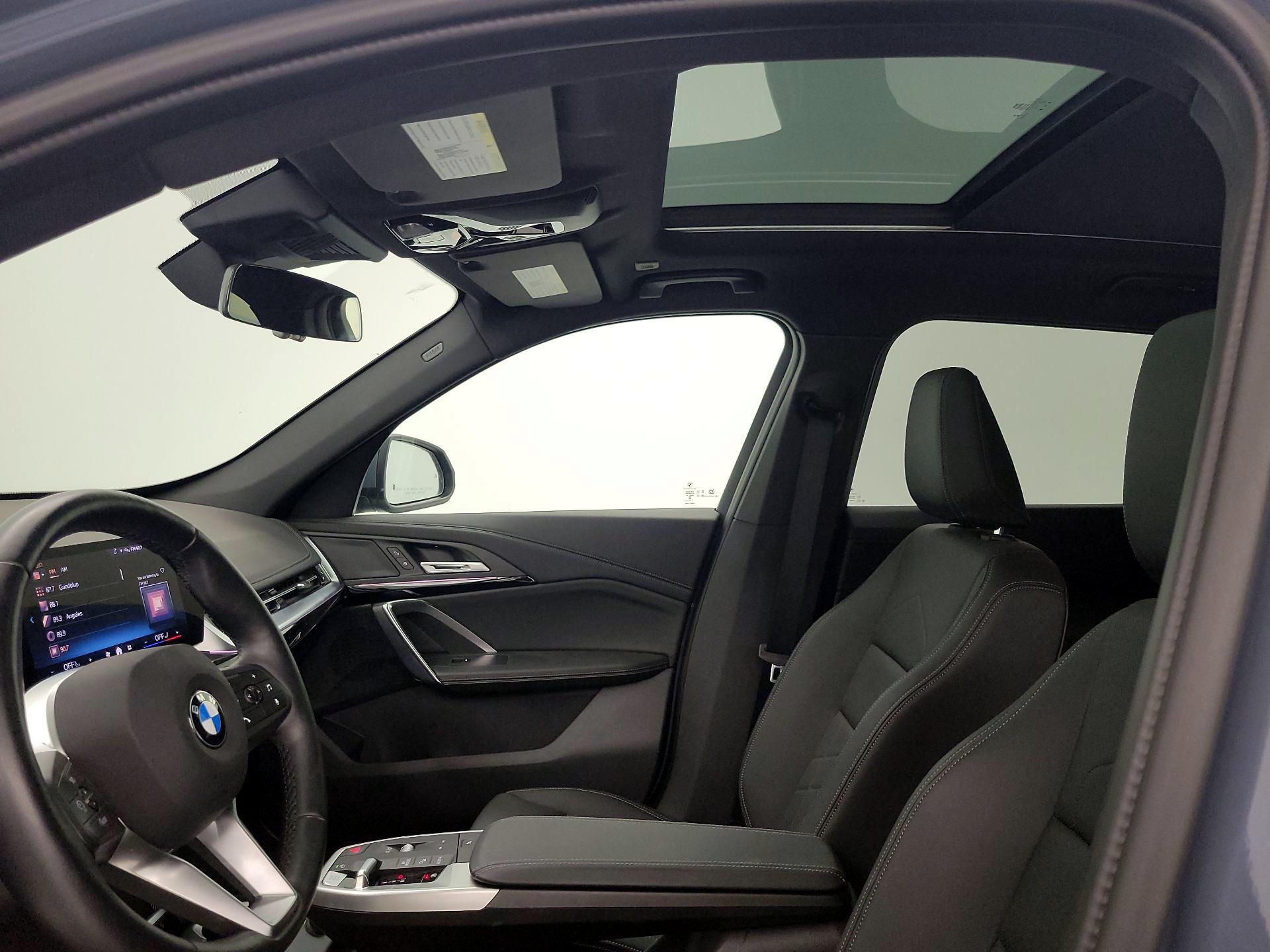 Thumbnail: 2025 BMW X1 - 19
