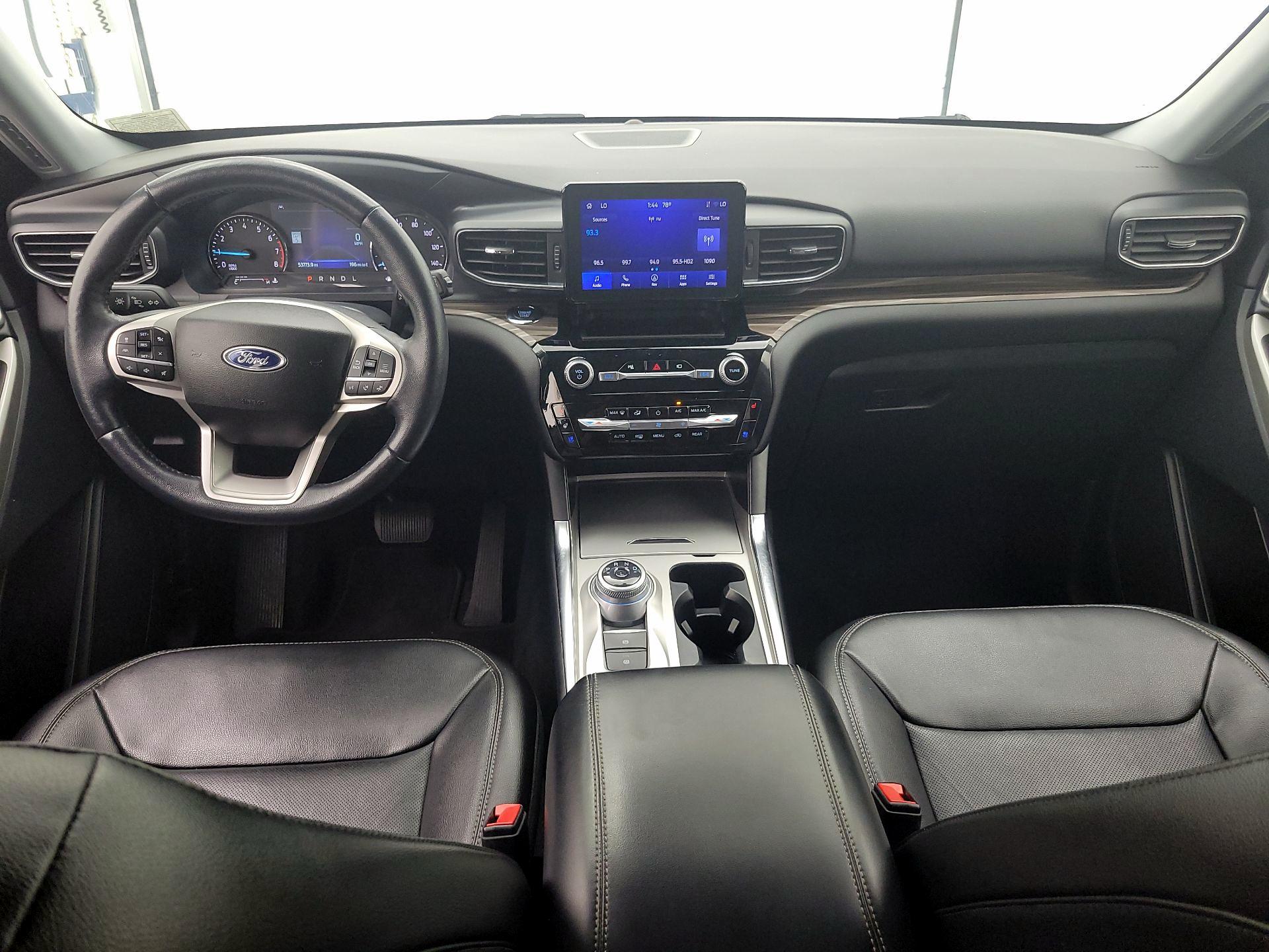 Thumbnail: 2022 Ford Explorer - 9
