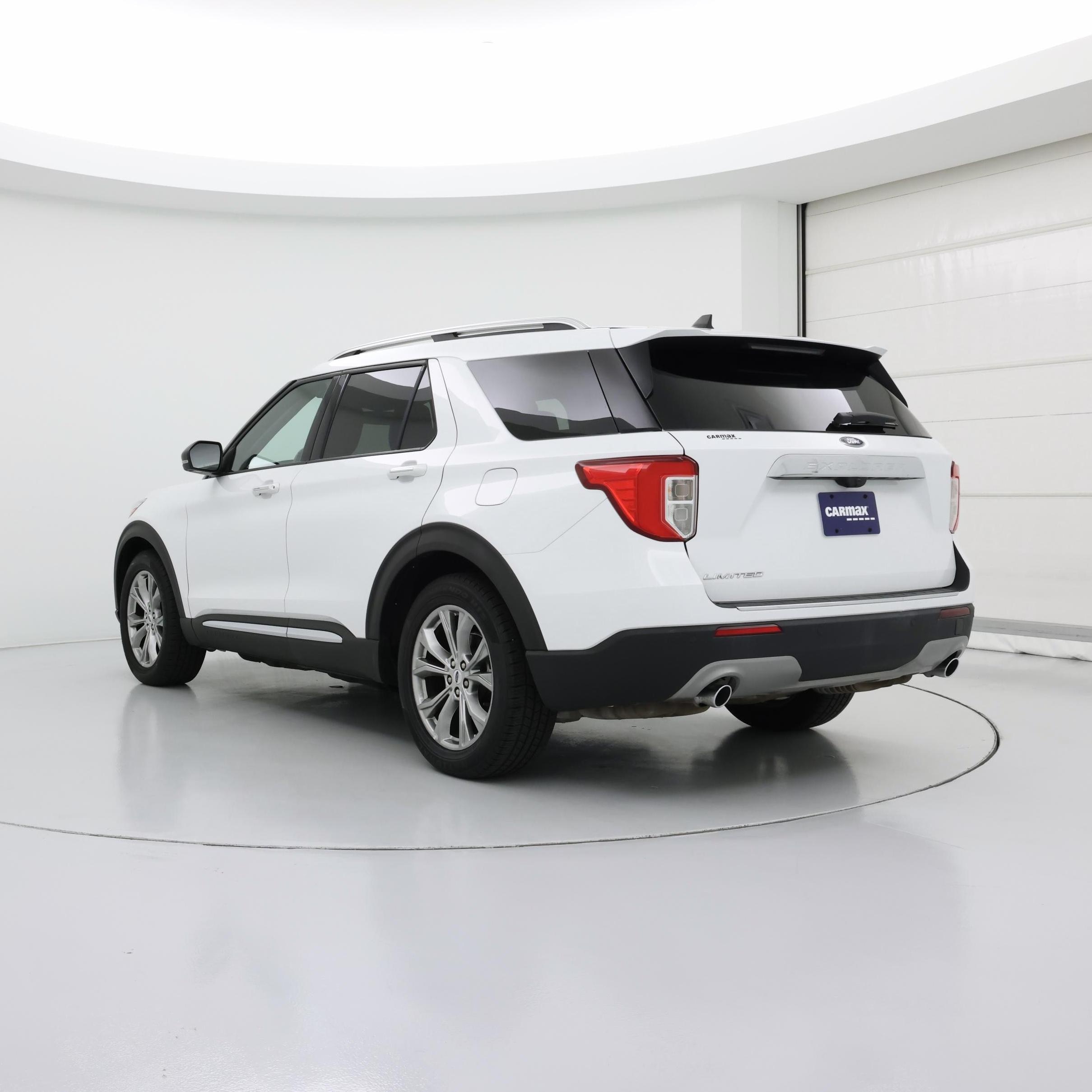 Thumbnail: 2022 Ford Explorer - 2