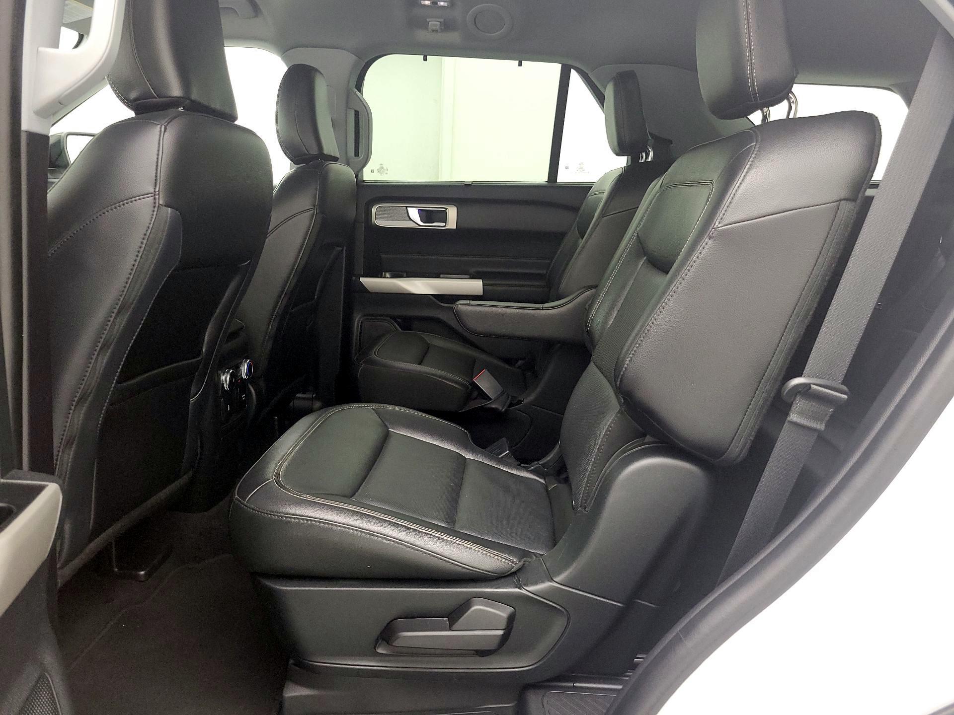 Thumbnail: 2022 Ford Explorer - 19