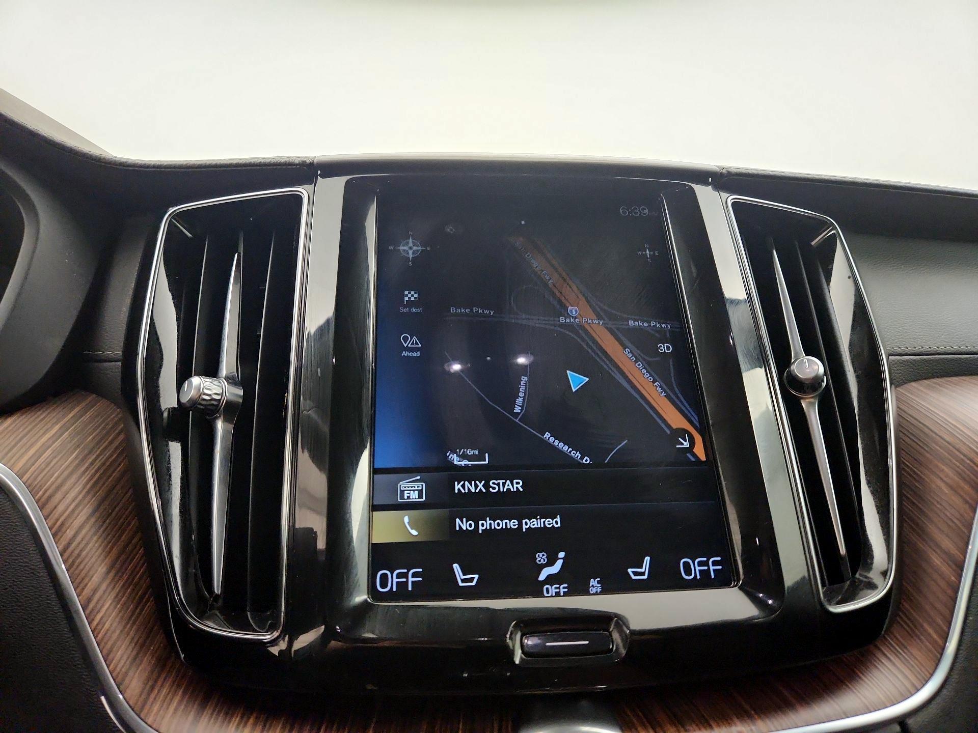 Thumbnail: 2020 Volvo XC60 - 14