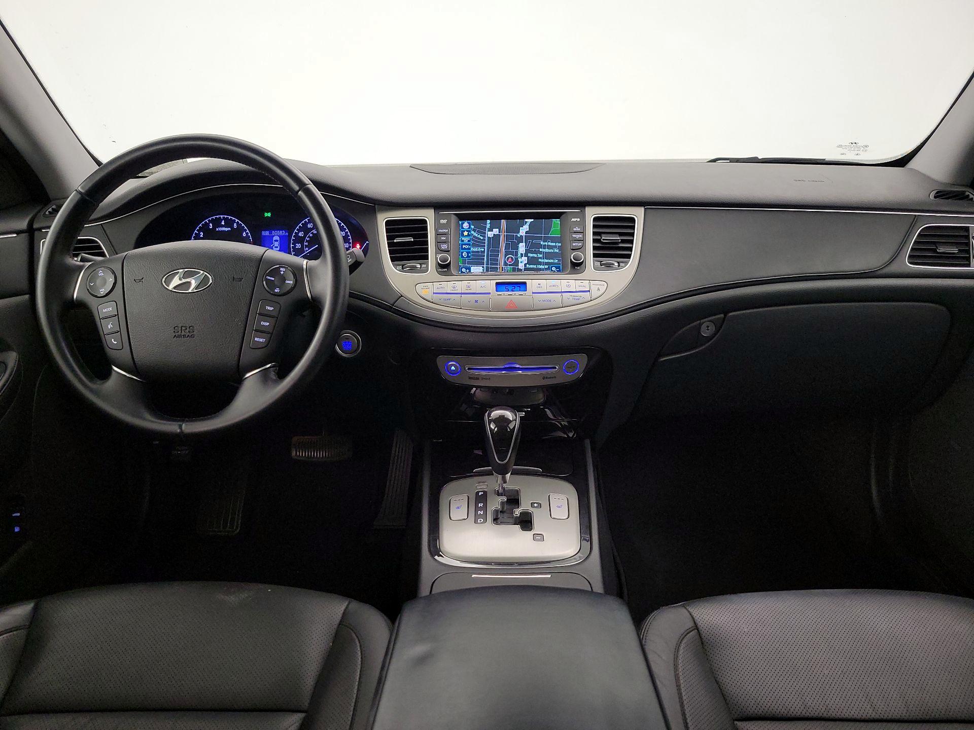 Thumbnail: 2014 Hyundai Genesis - 9