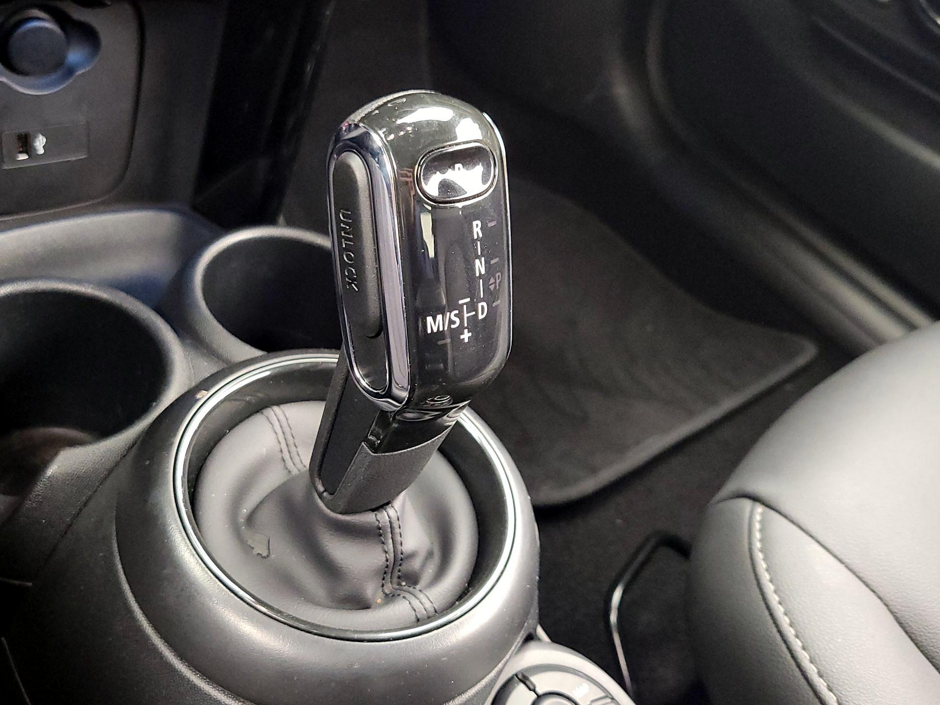 Thumbnail: 2024 MINI Cooper - 18