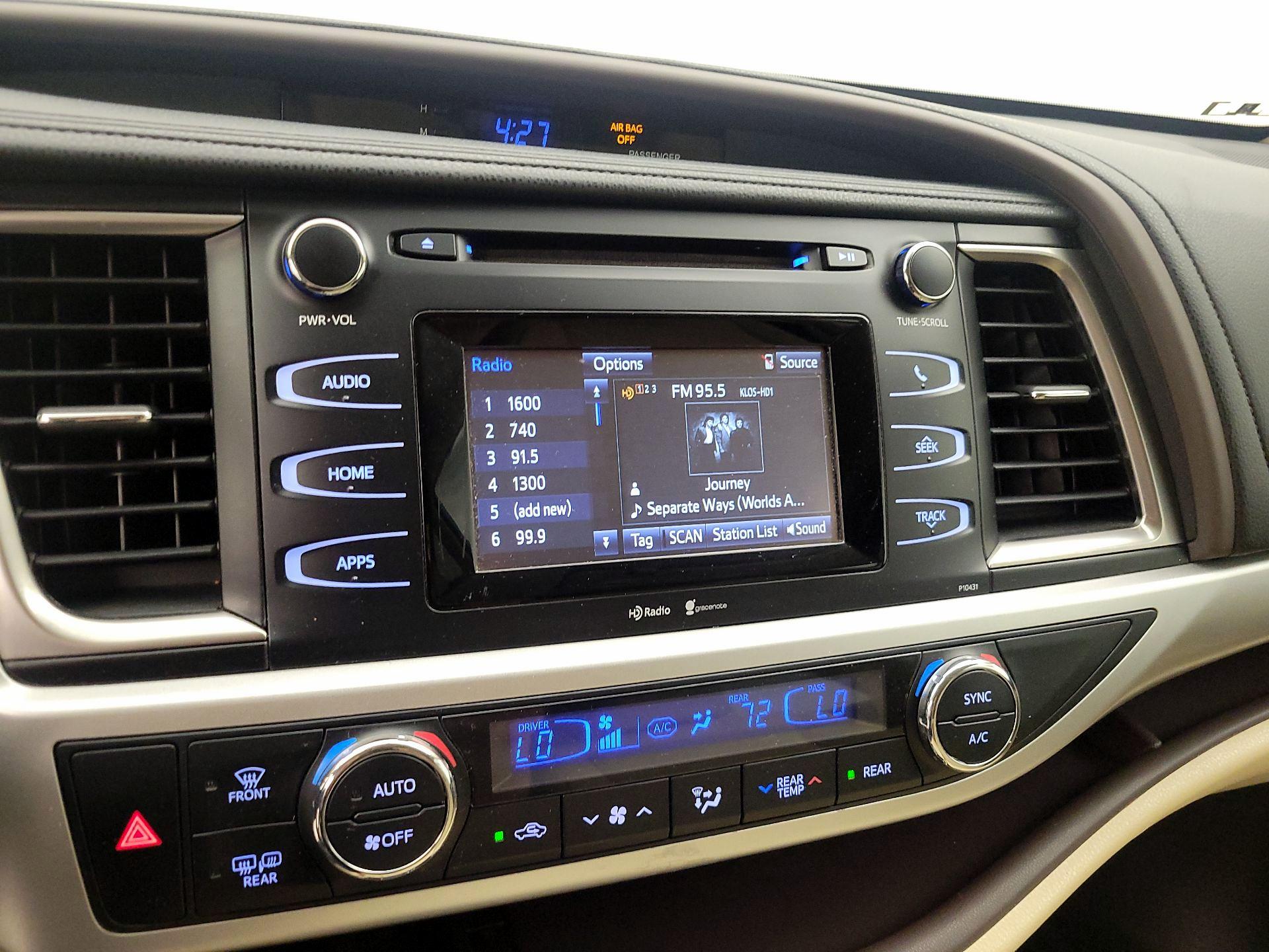 Thumbnail: 2014 Toyota Highlander - 15