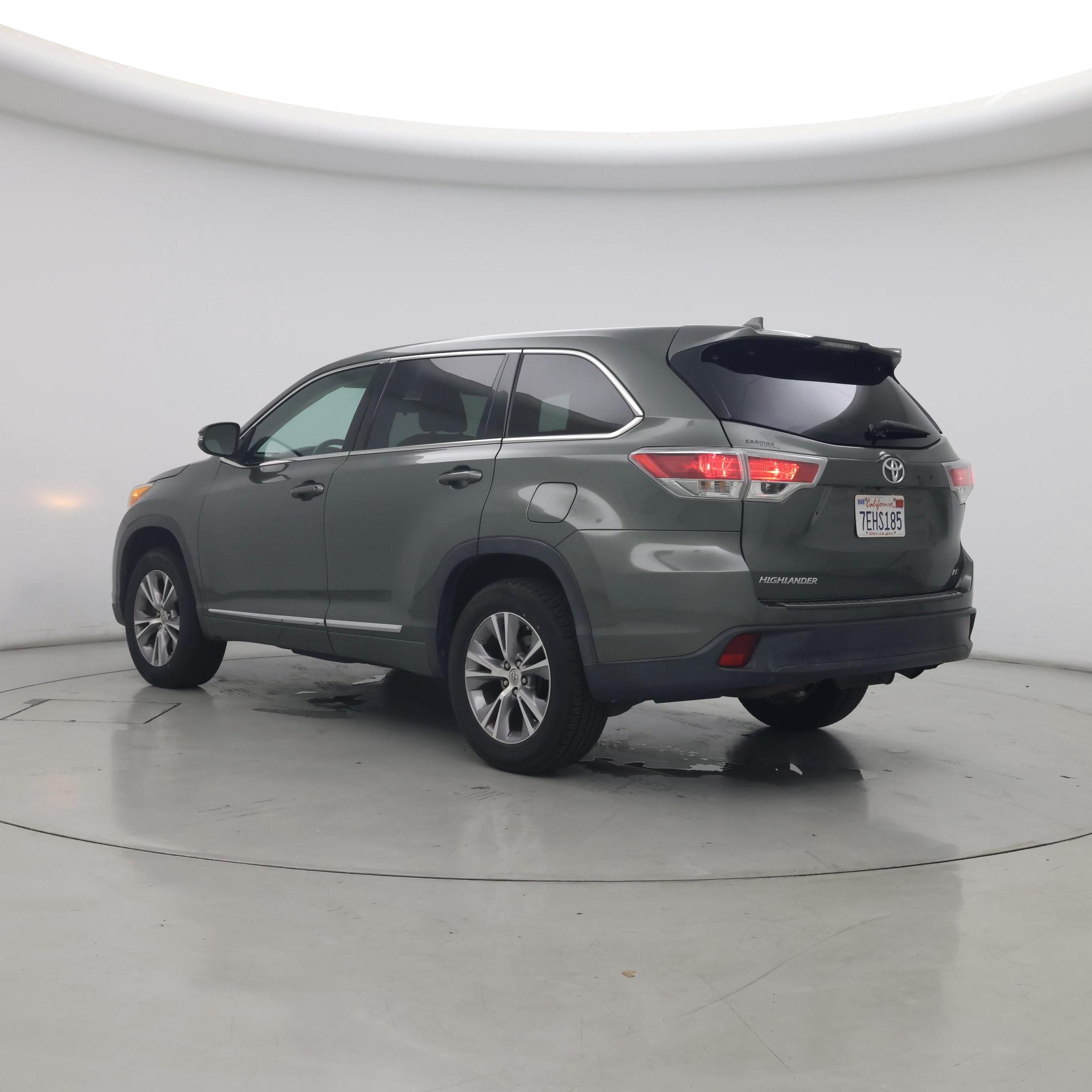 Thumbnail: 2014 Toyota Highlander - 2