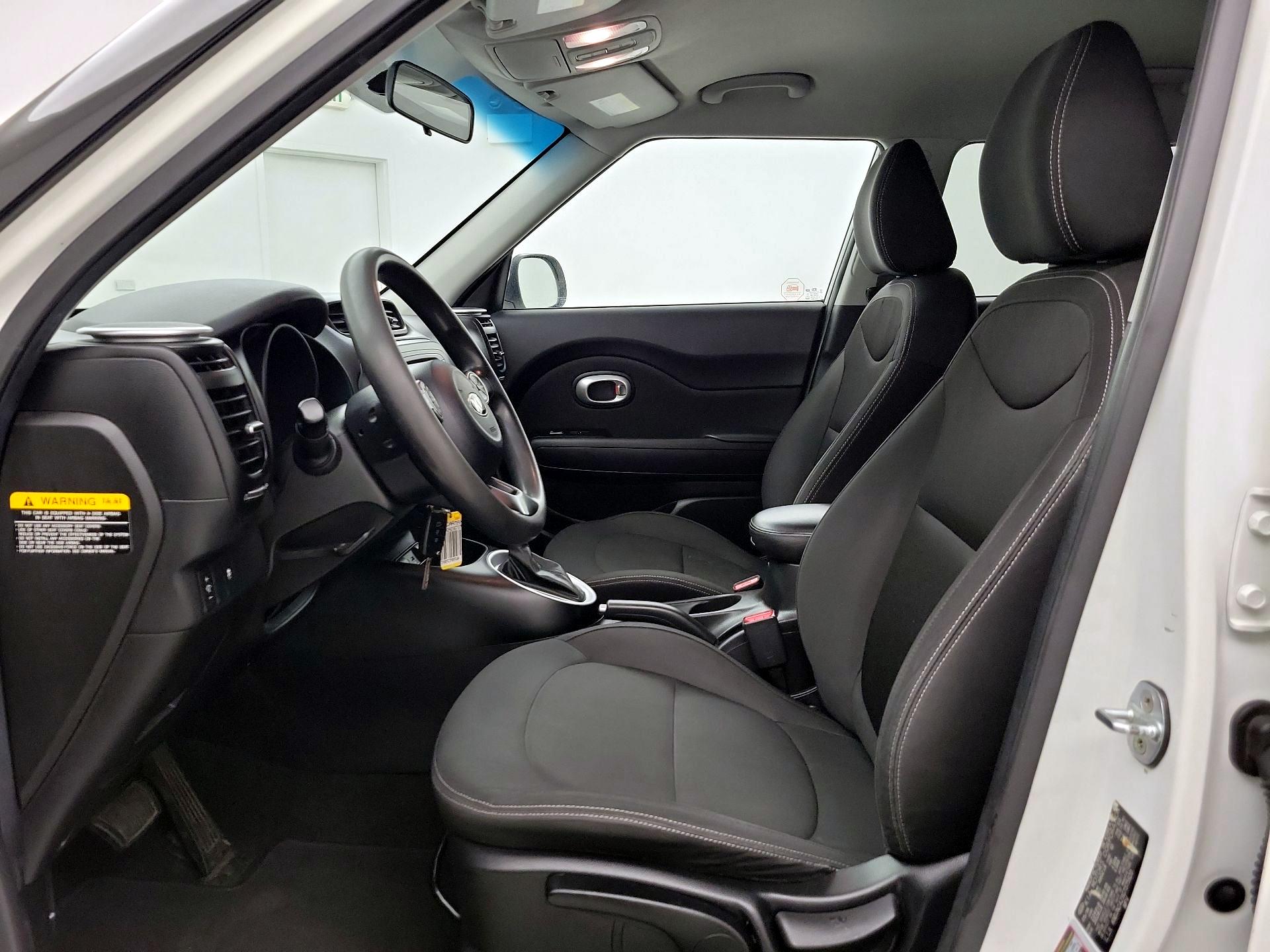 Thumbnail: 2016 Kia Soul - 11