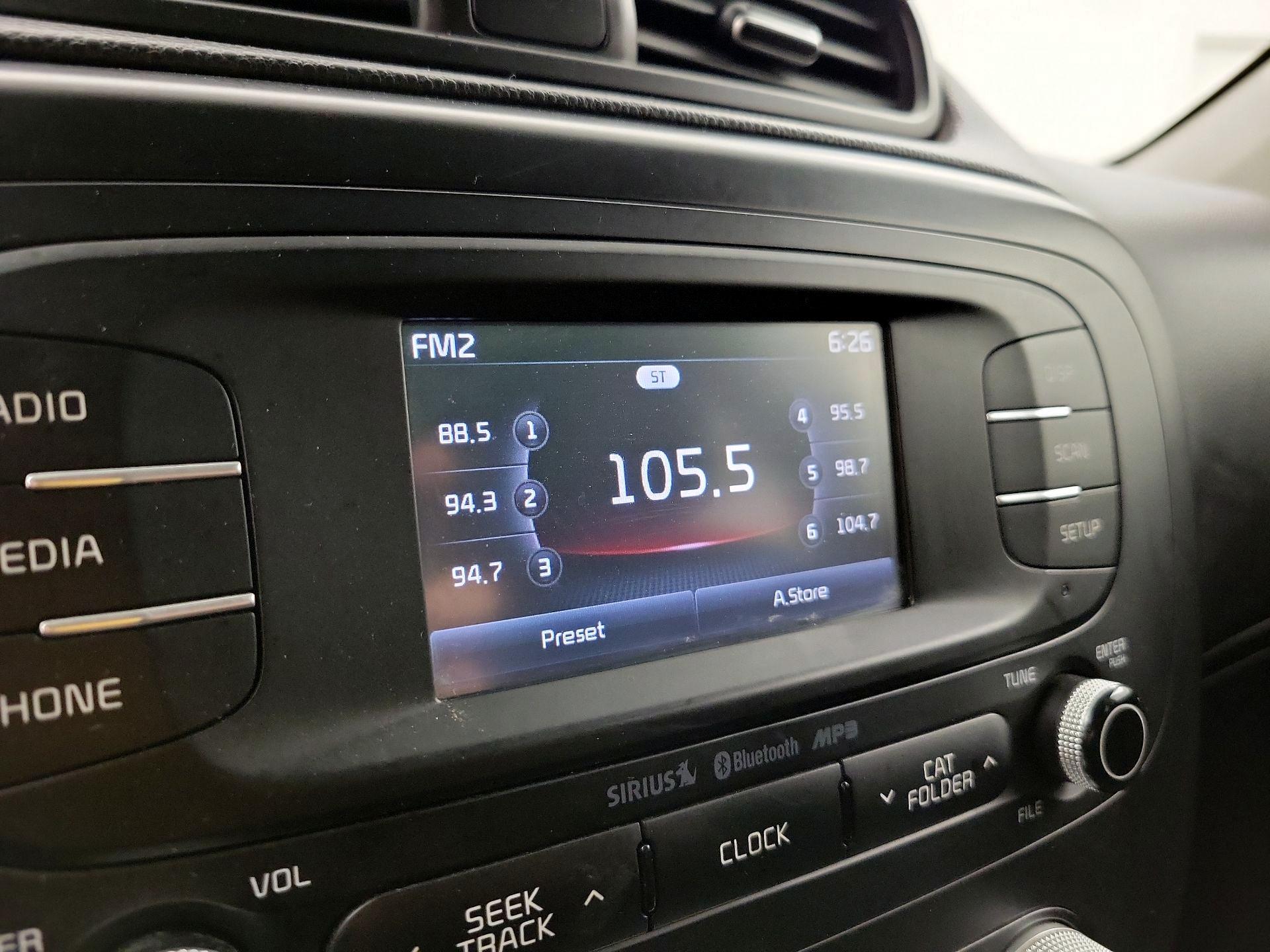 Thumbnail: 2016 Kia Soul - 15