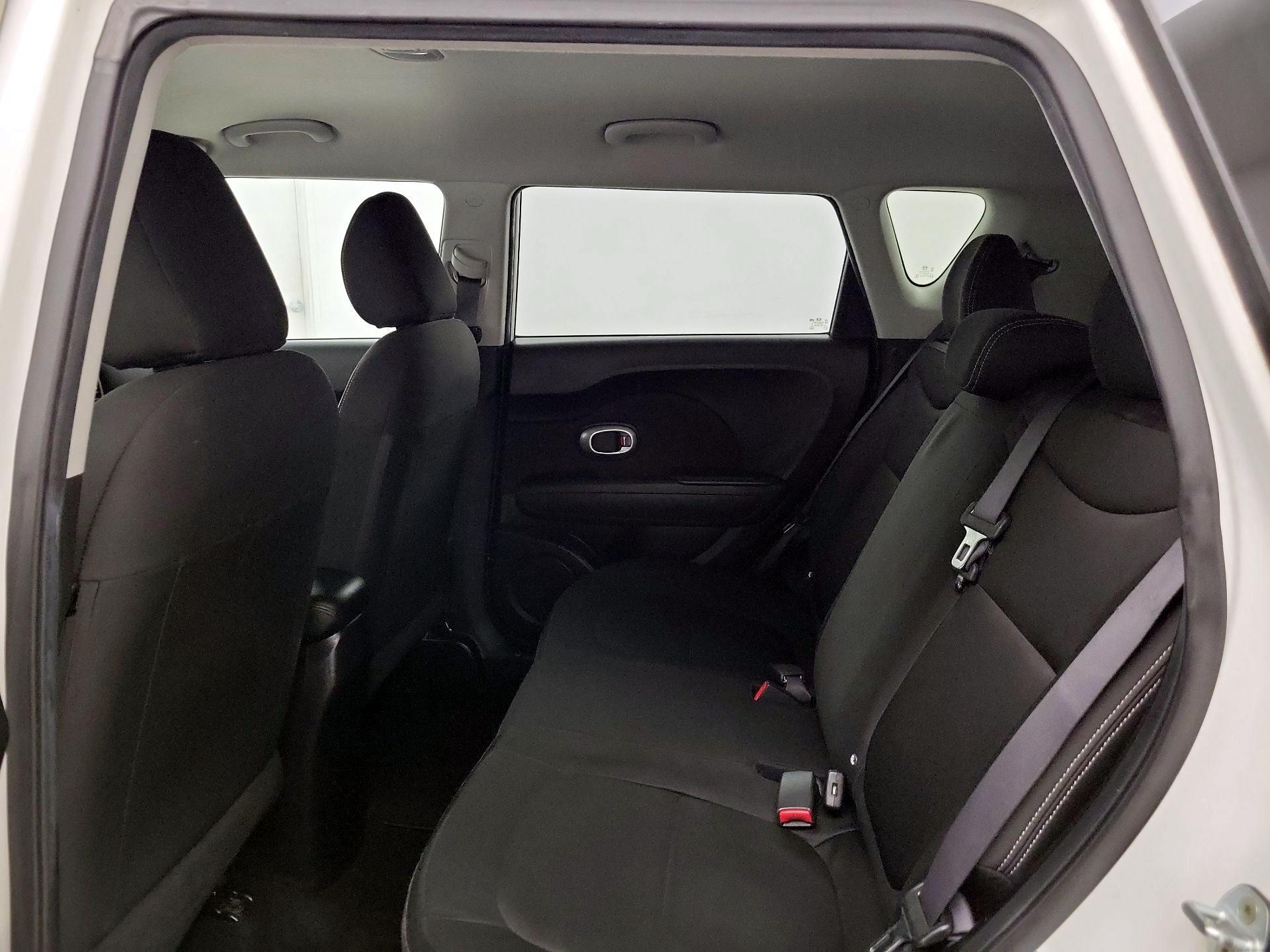 Thumbnail: 2016 Kia Soul - 19