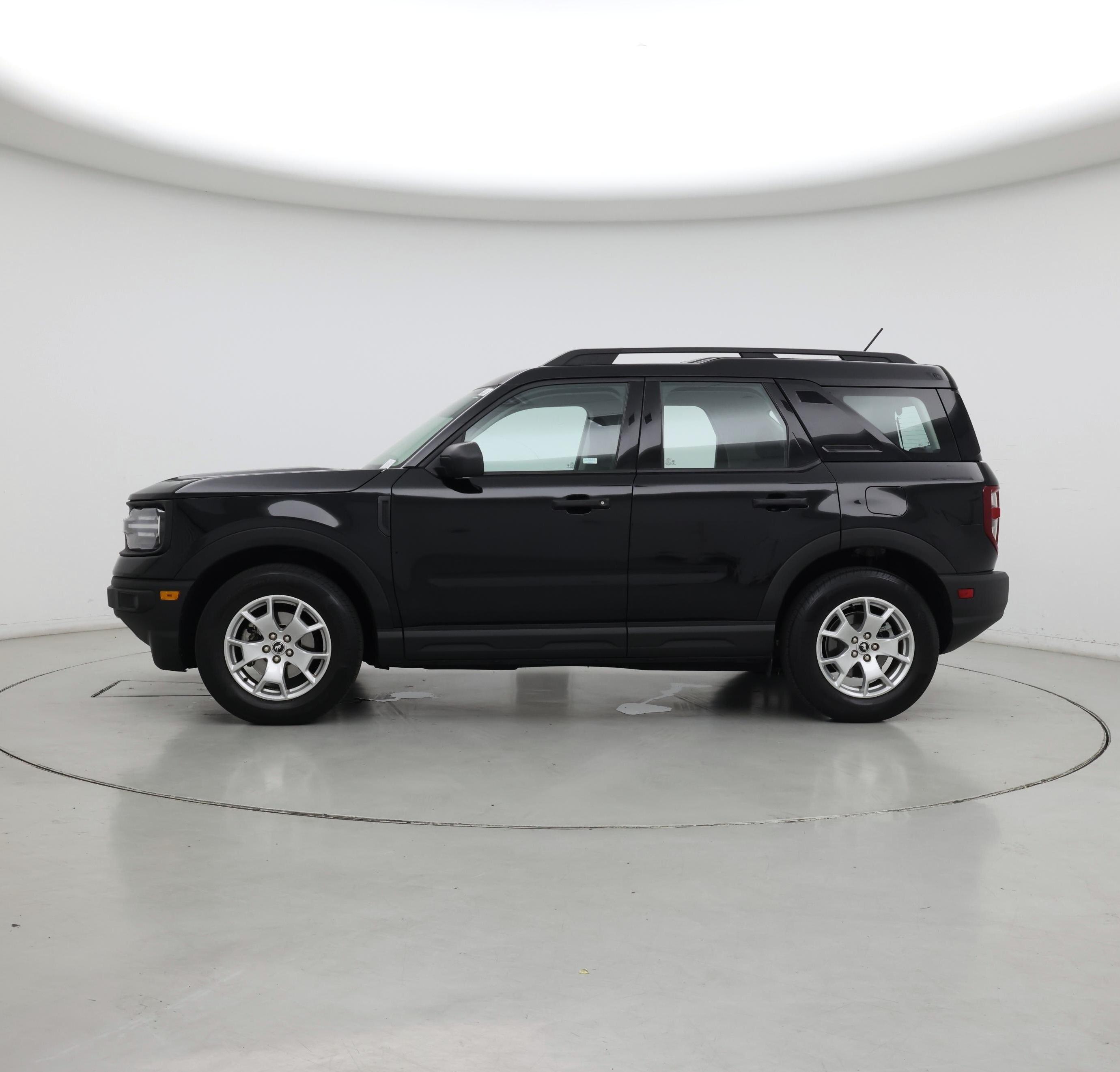 Thumbnail: 2022 Ford Bronco Sport - 3