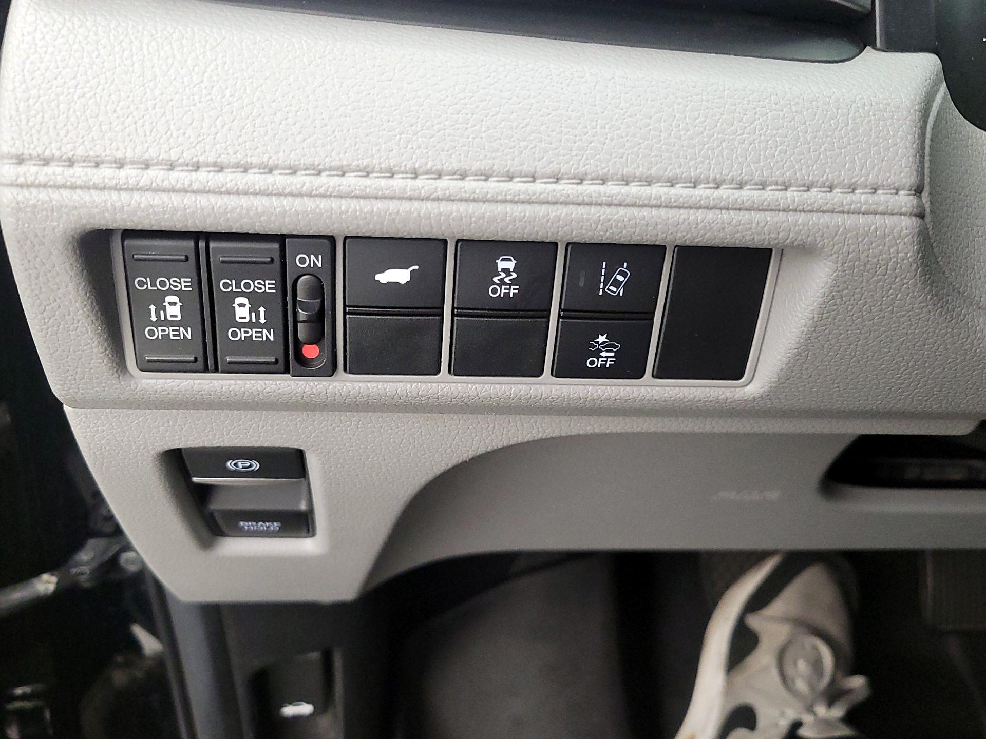 Thumbnail: 2020 Honda Odyssey - 13