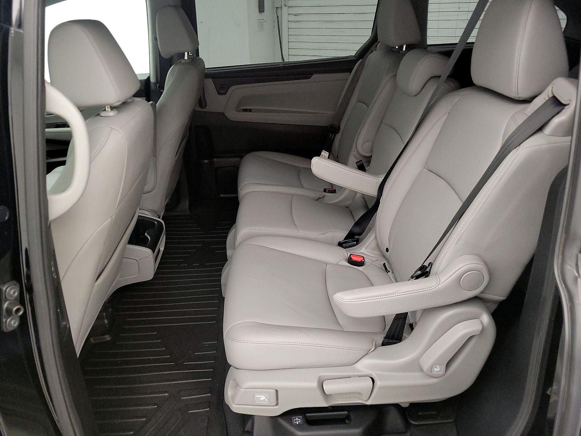 Thumbnail: 2020 Honda Odyssey - 19
