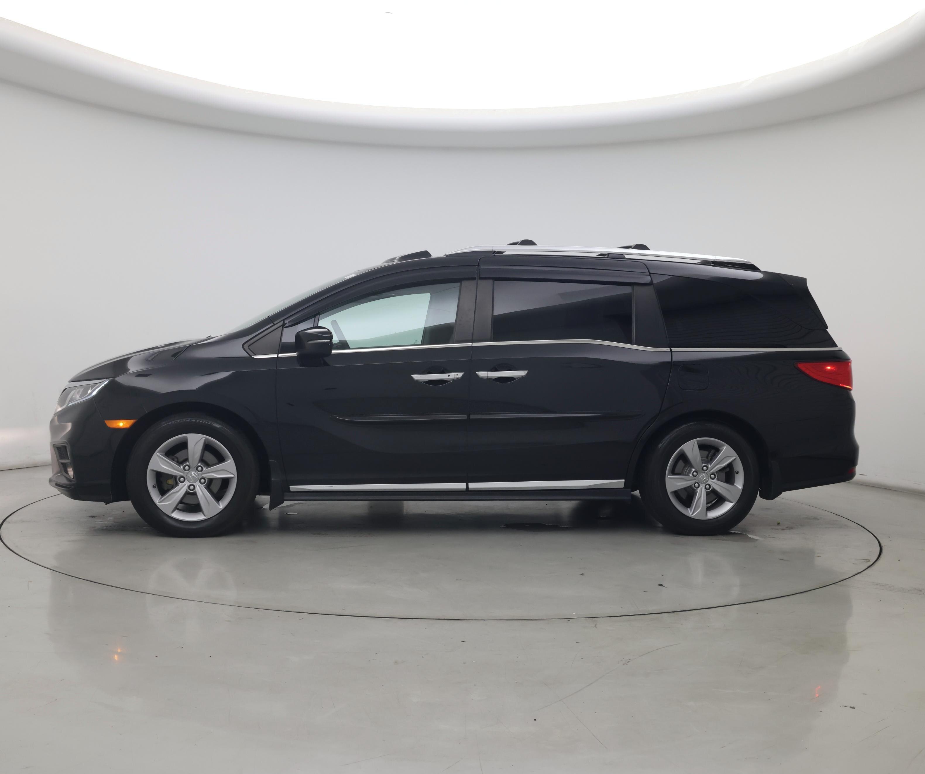 Thumbnail: 2020 Honda Odyssey - 3
