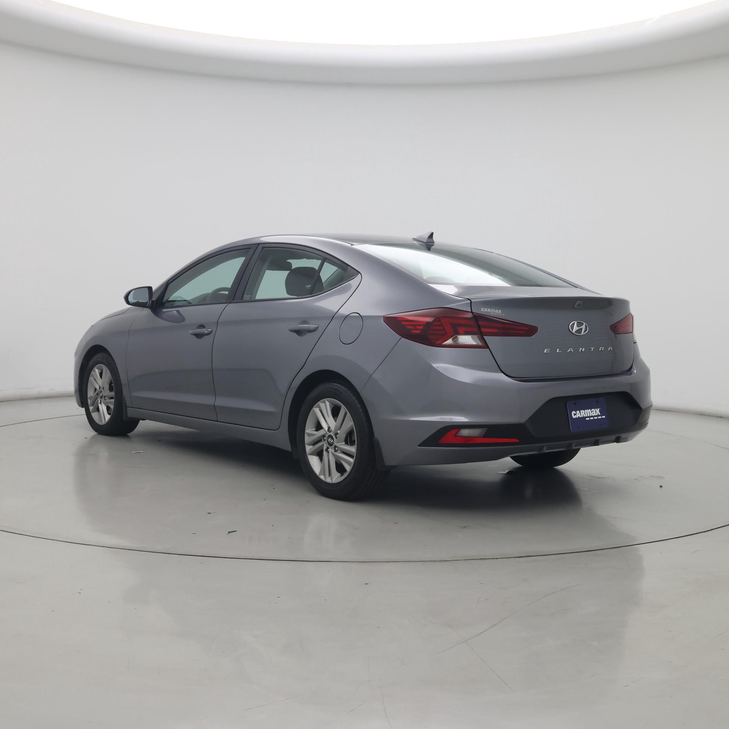 Thumbnail: 2019 Hyundai Elantra - 2