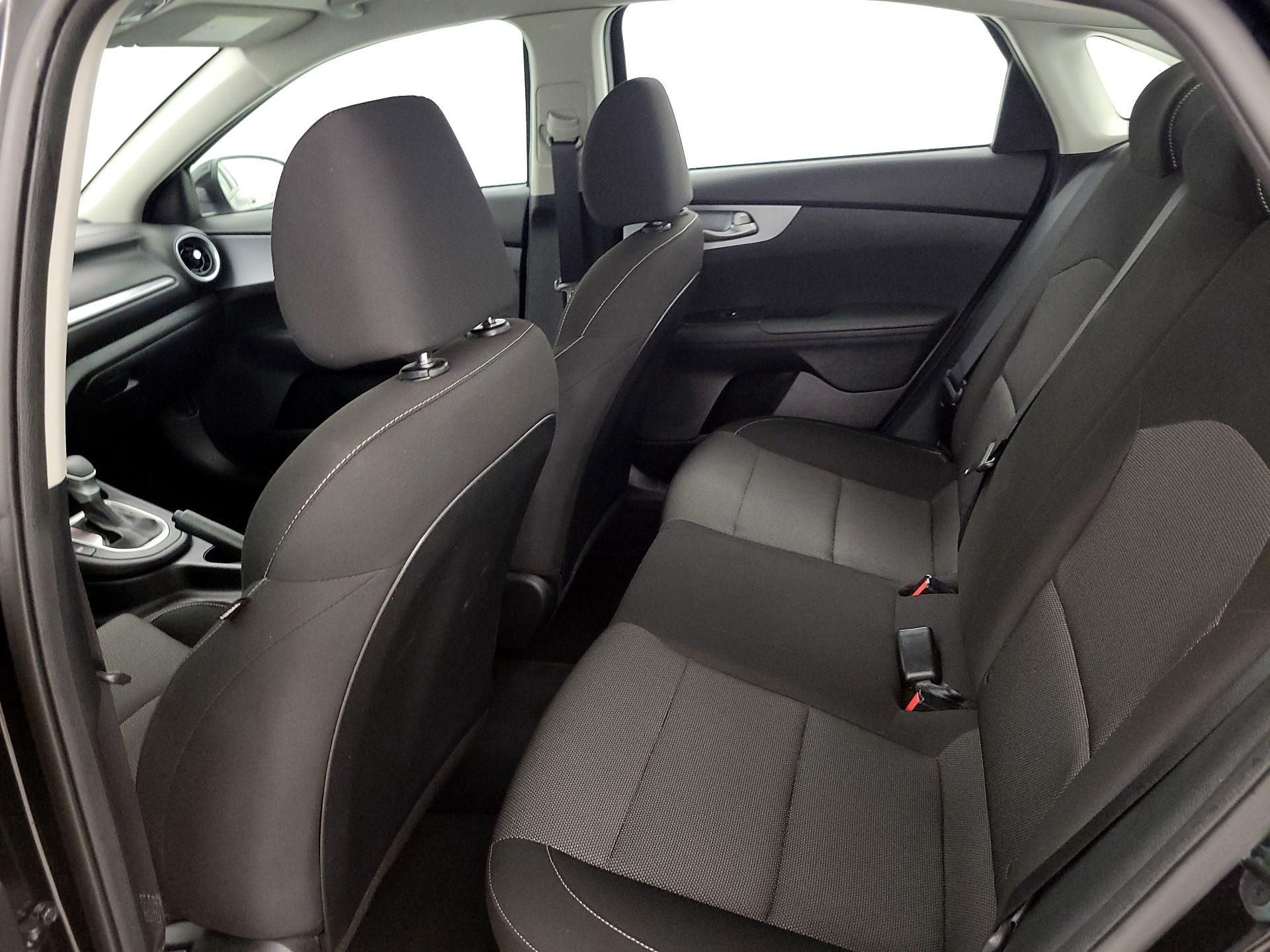 Thumbnail: 2023 Kia Forte - 19
