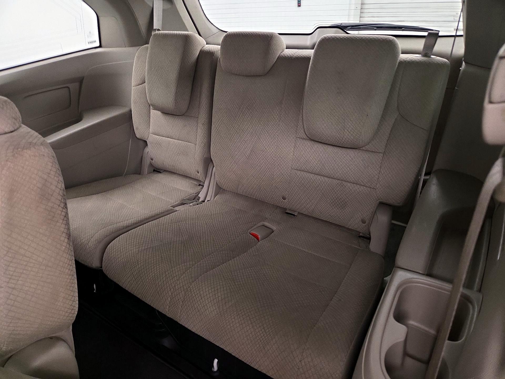 Thumbnail: 2016 Honda Odyssey - 20