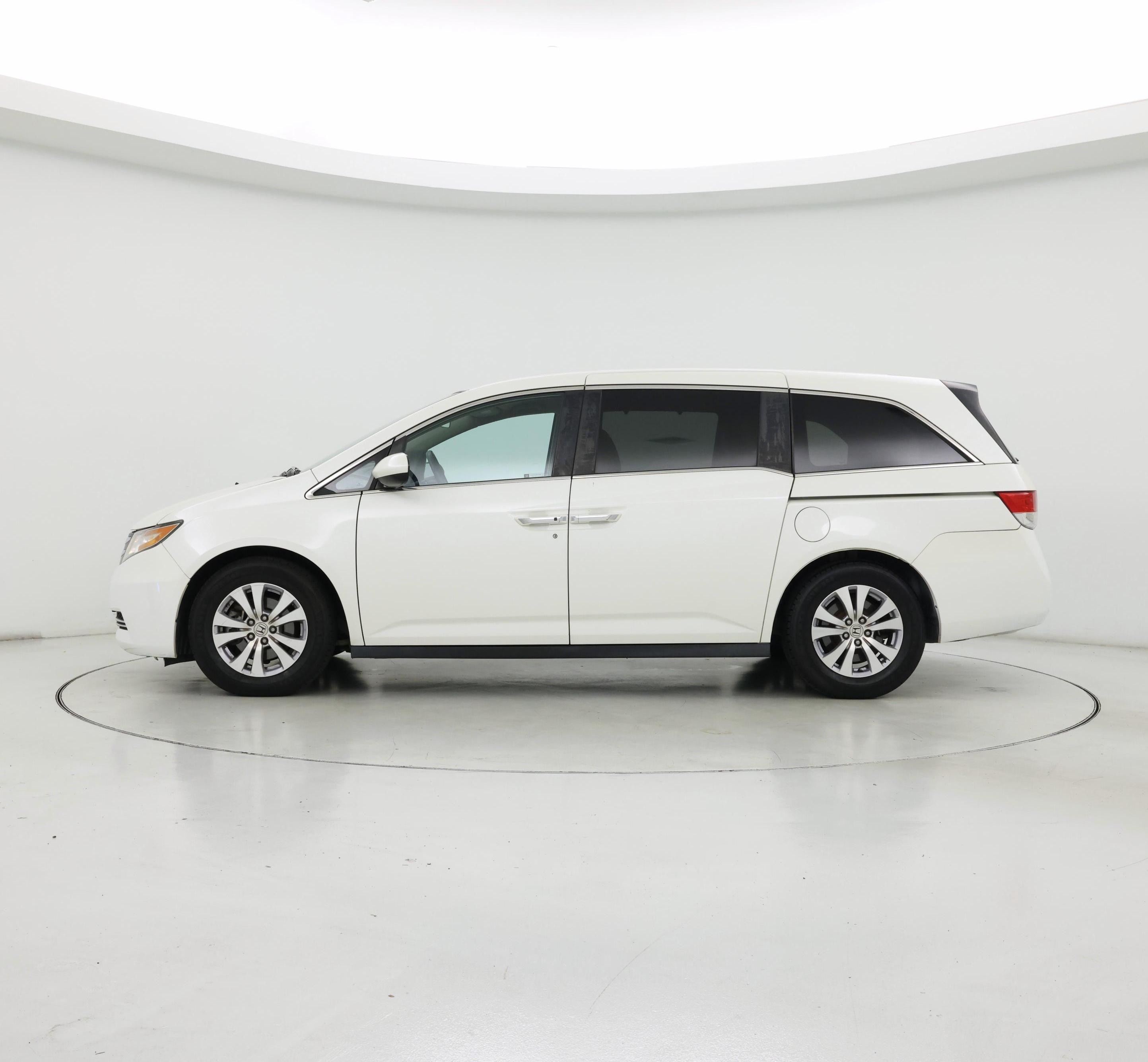 Thumbnail: 2016 Honda Odyssey - 3