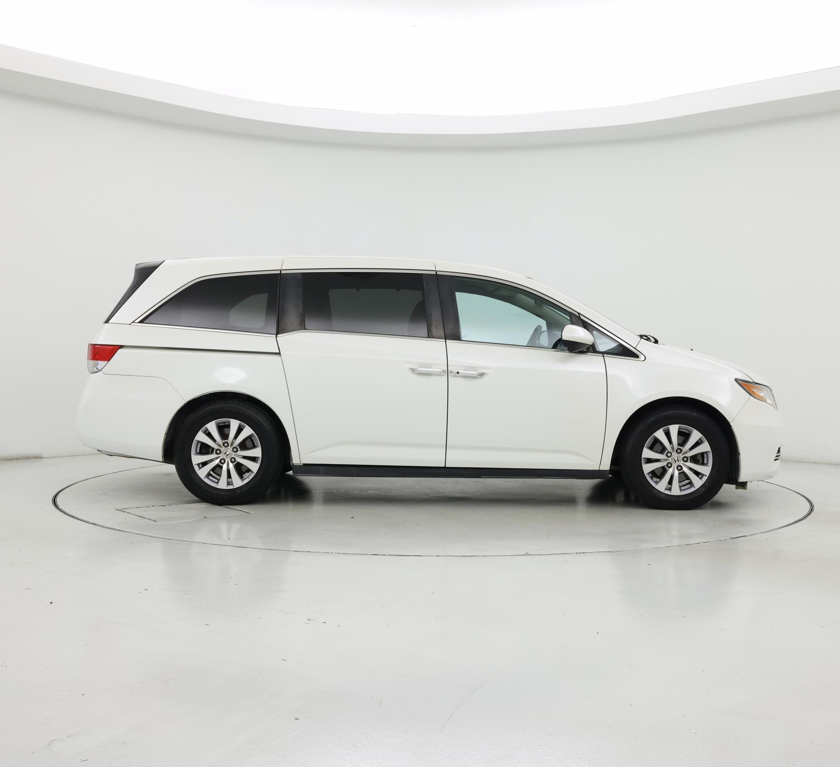 Thumbnail: 2016 Honda Odyssey - 7