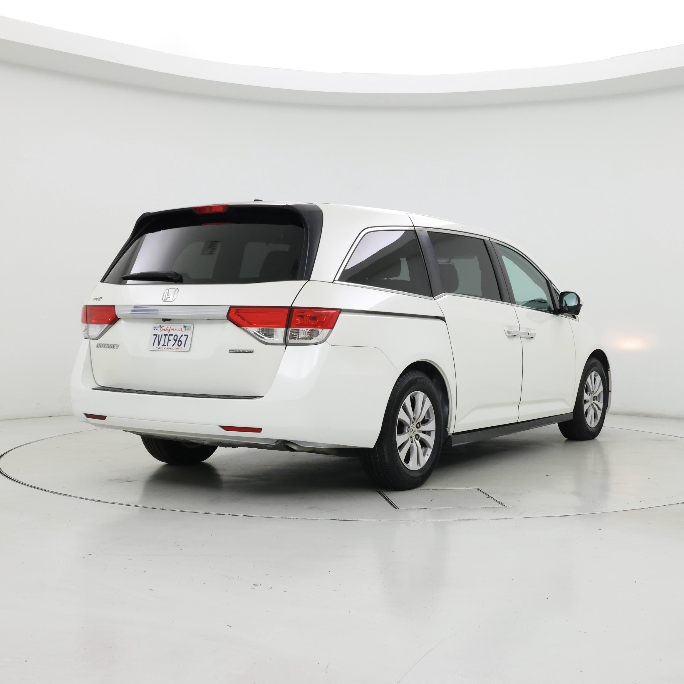 Thumbnail: 2016 Honda Odyssey - 8
