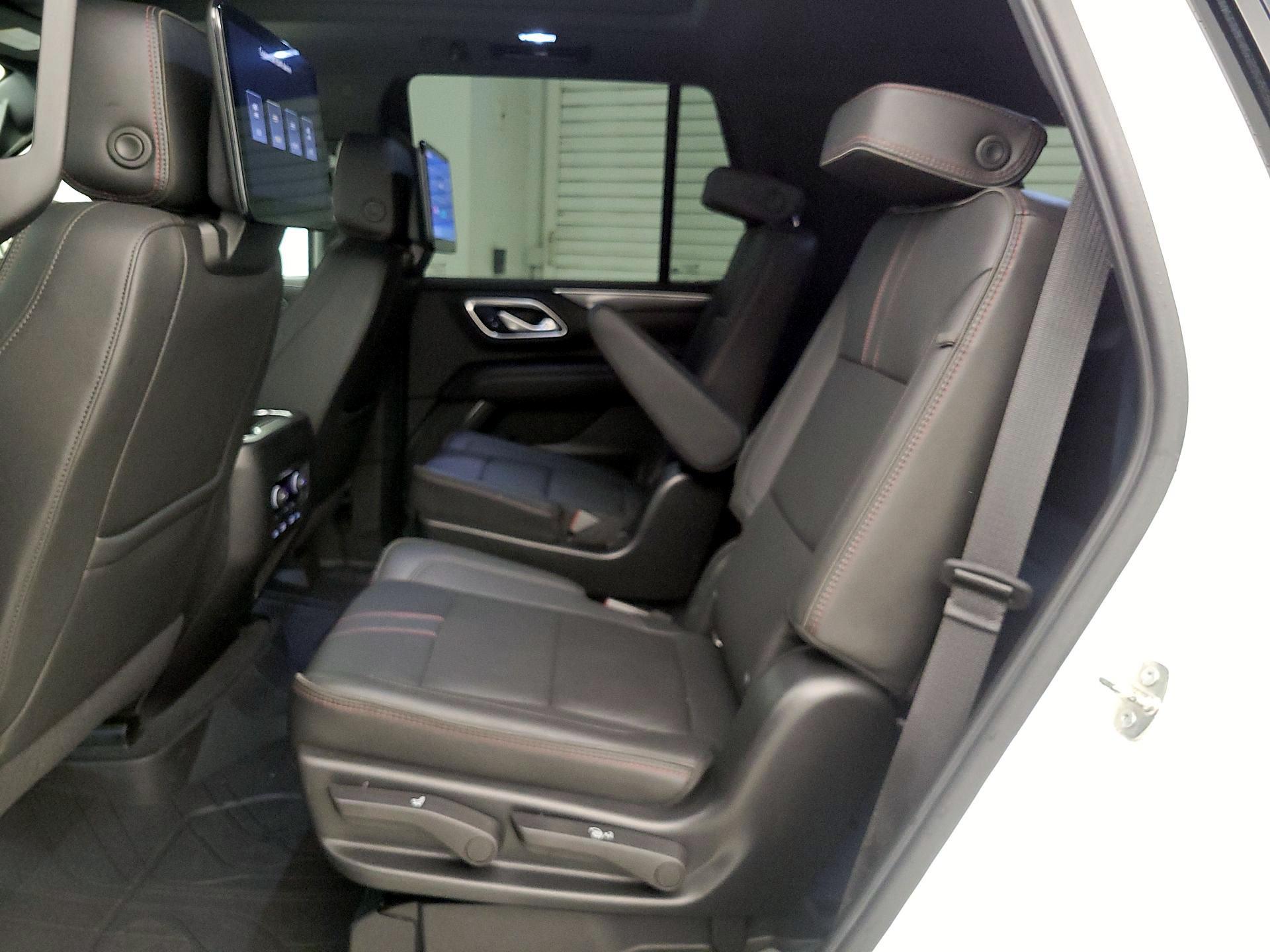 Thumbnail: 2022 Chevrolet Tahoe - 19