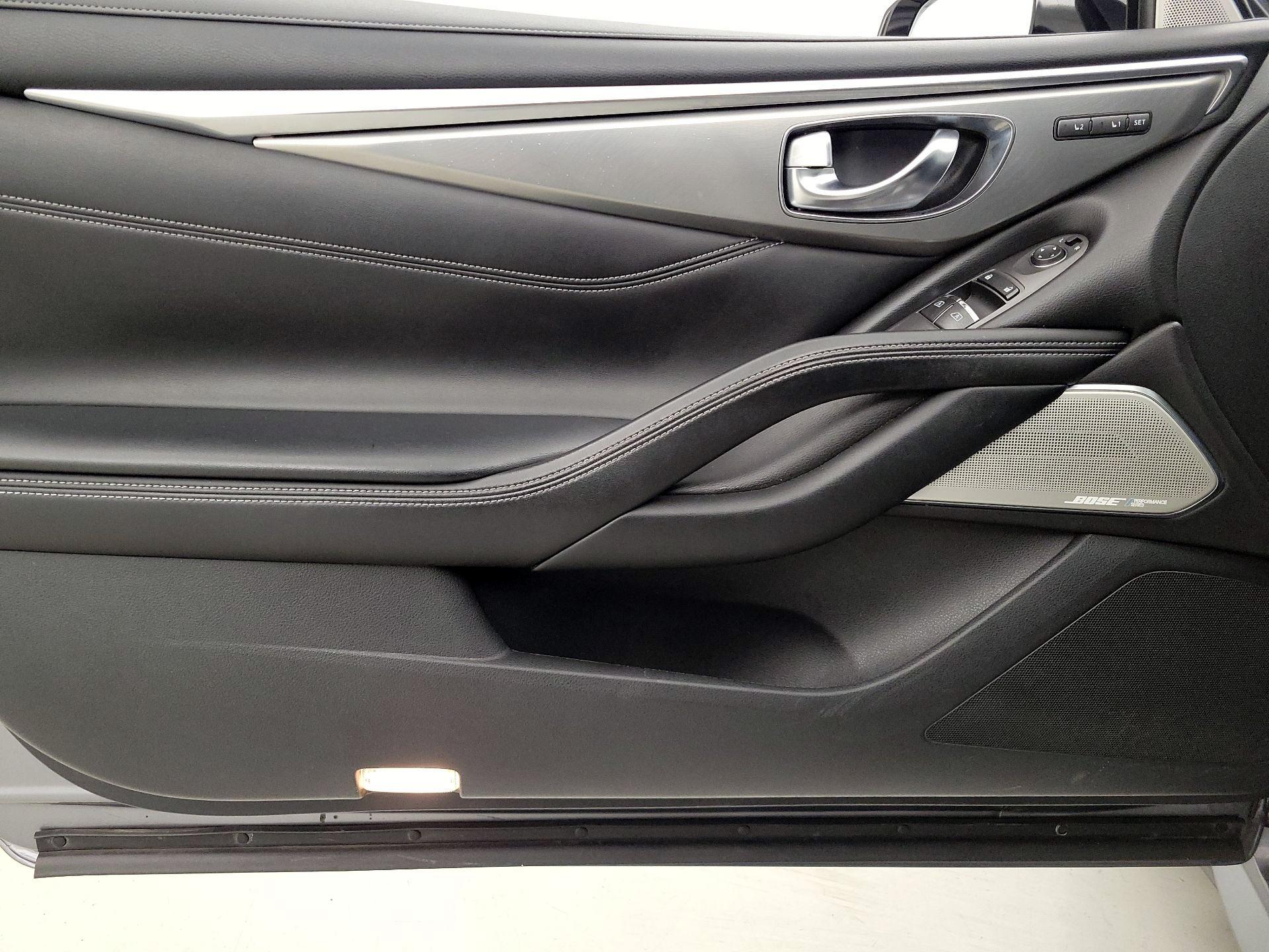 Thumbnail: 2017 INFINITI Q60 - 12