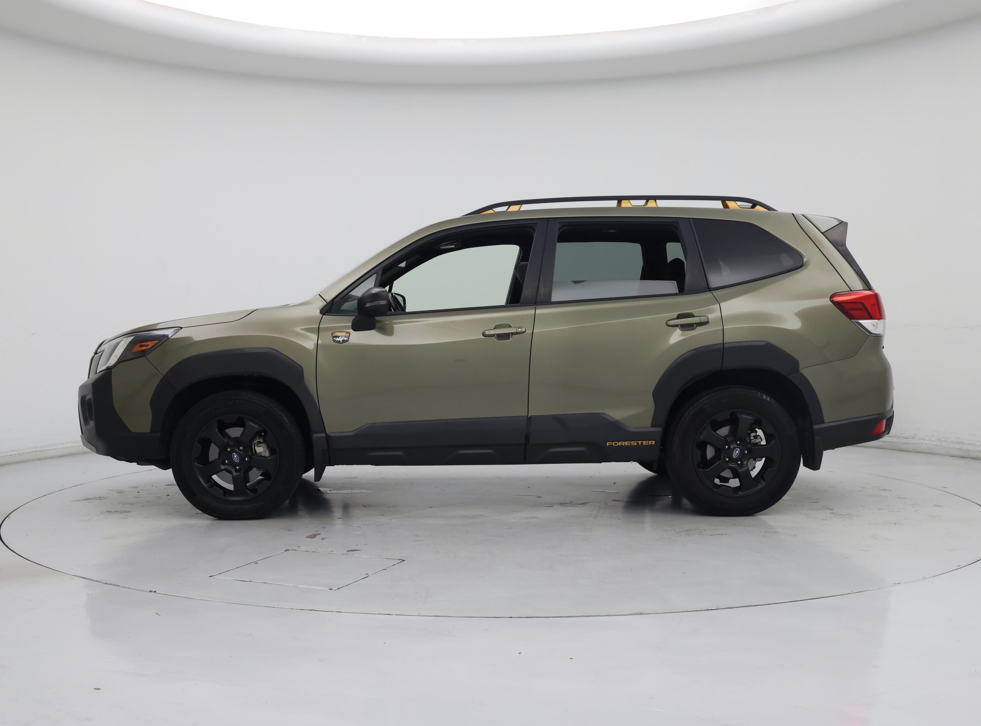 Thumbnail: 2022 Subaru Forester - 3