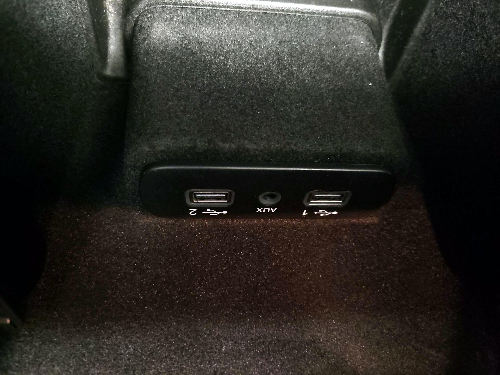 Thumbnail: 2021 Dodge Charger - 18