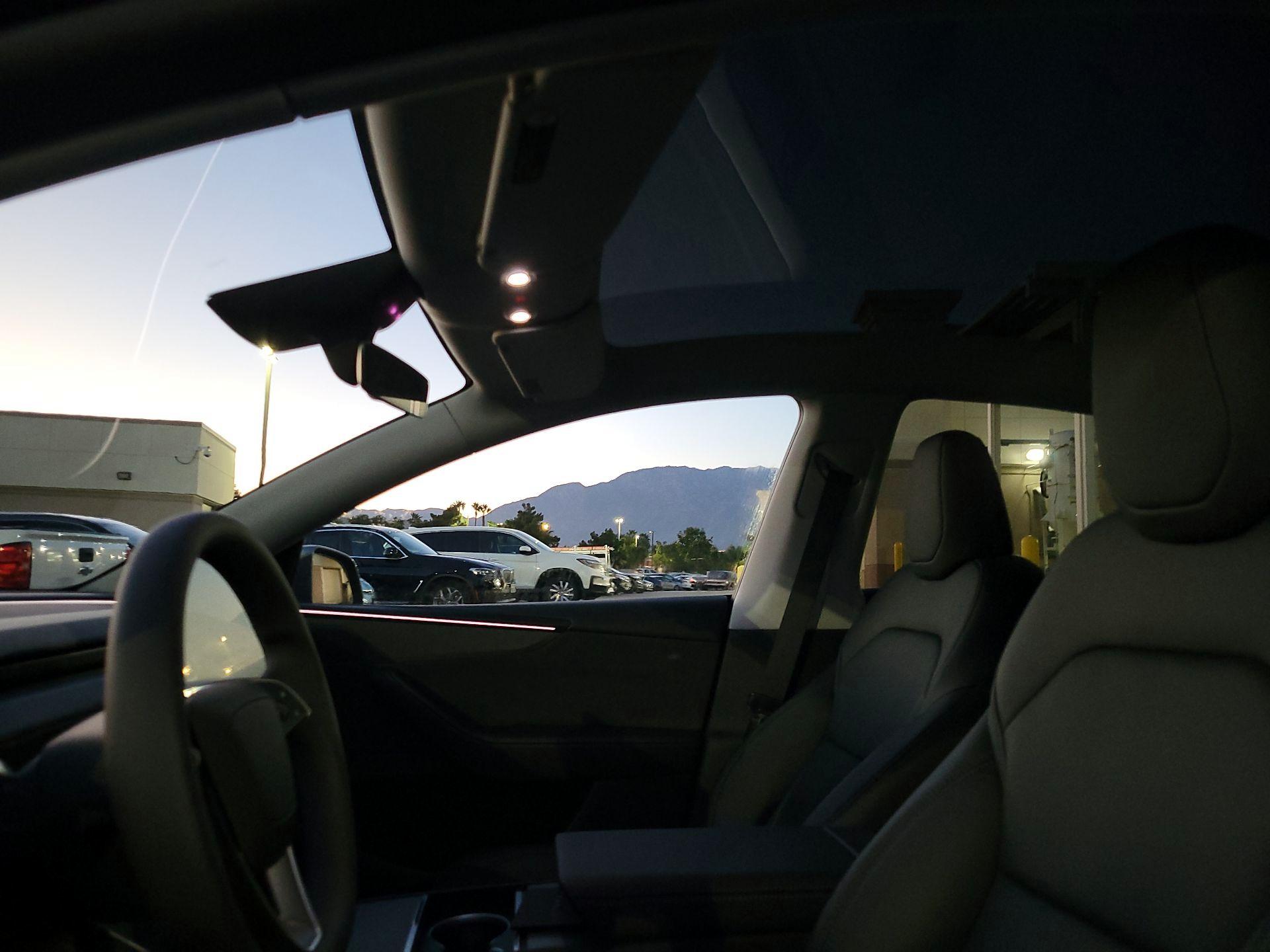 Thumbnail: 2026 Tesla Model Y - 17
