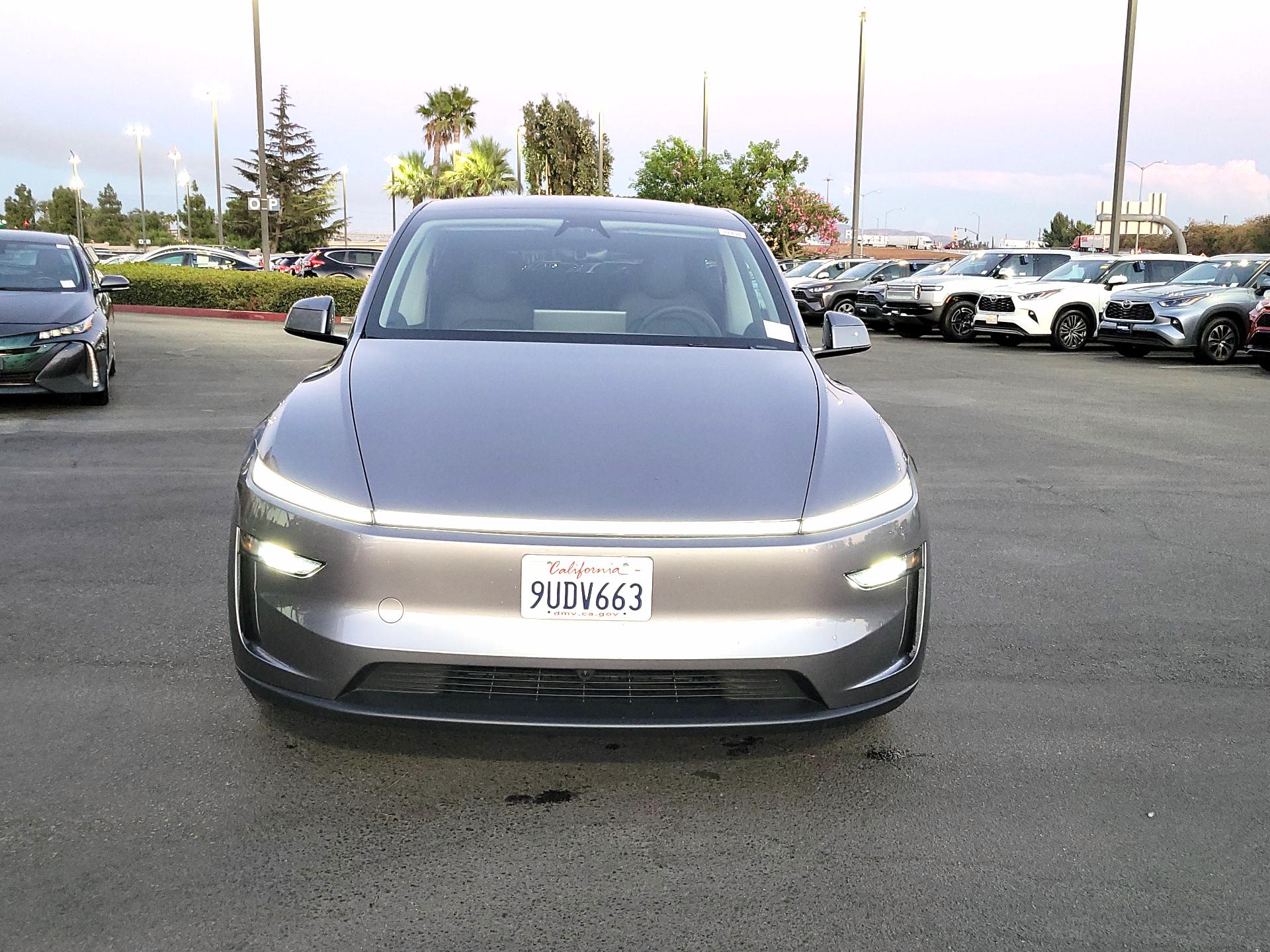 Thumbnail: 2026 Tesla Model Y - 2