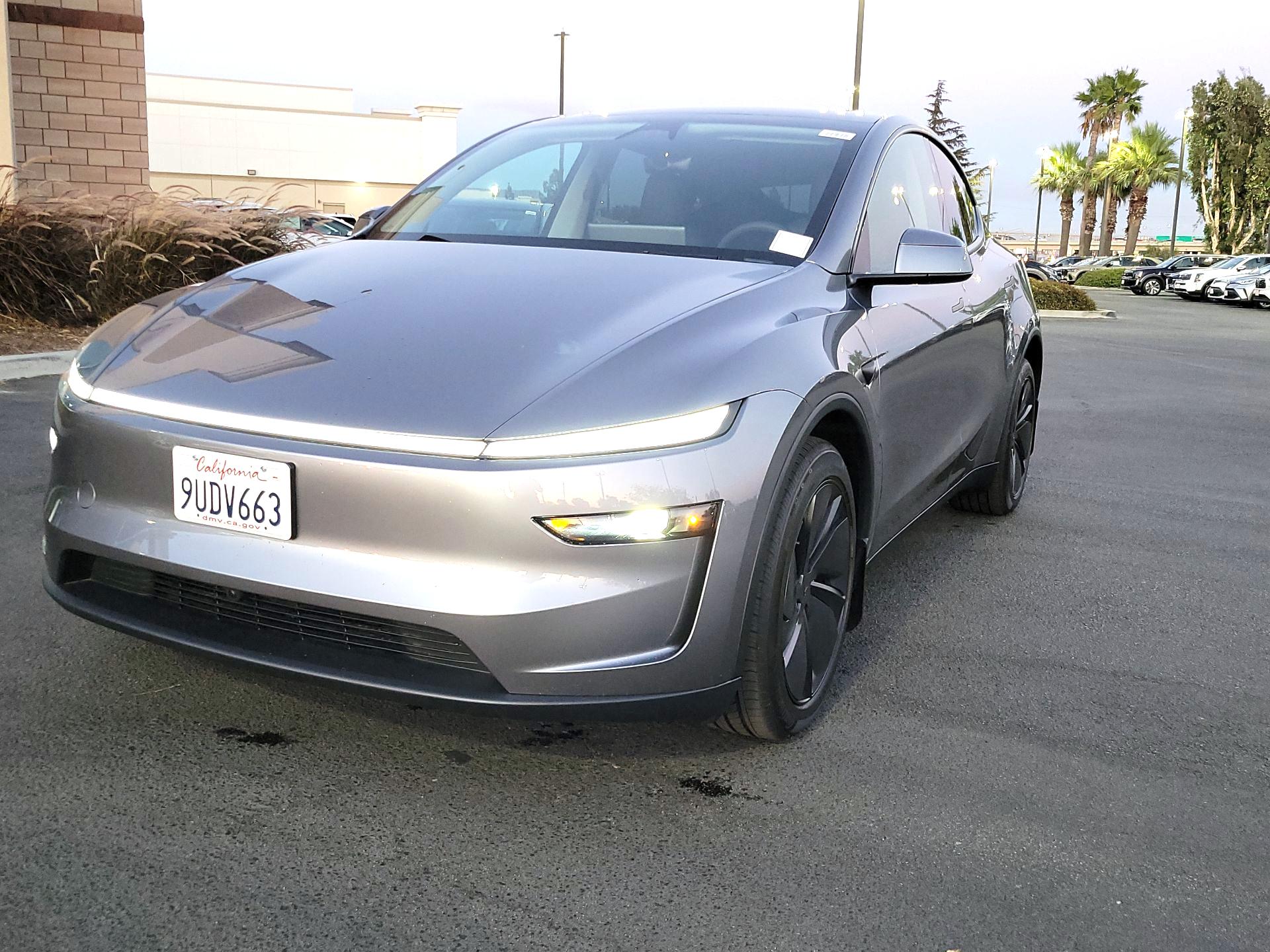 Thumbnail: 2026 Tesla Model Y - 3