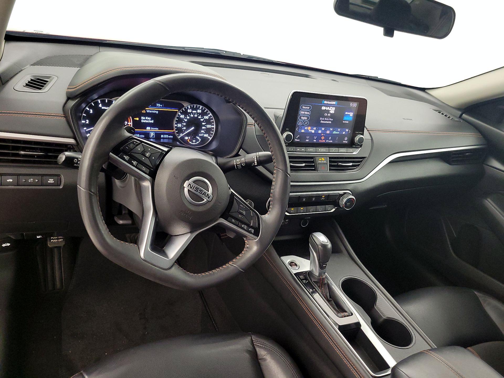 Thumbnail: 2021 Nissan Altima - 9