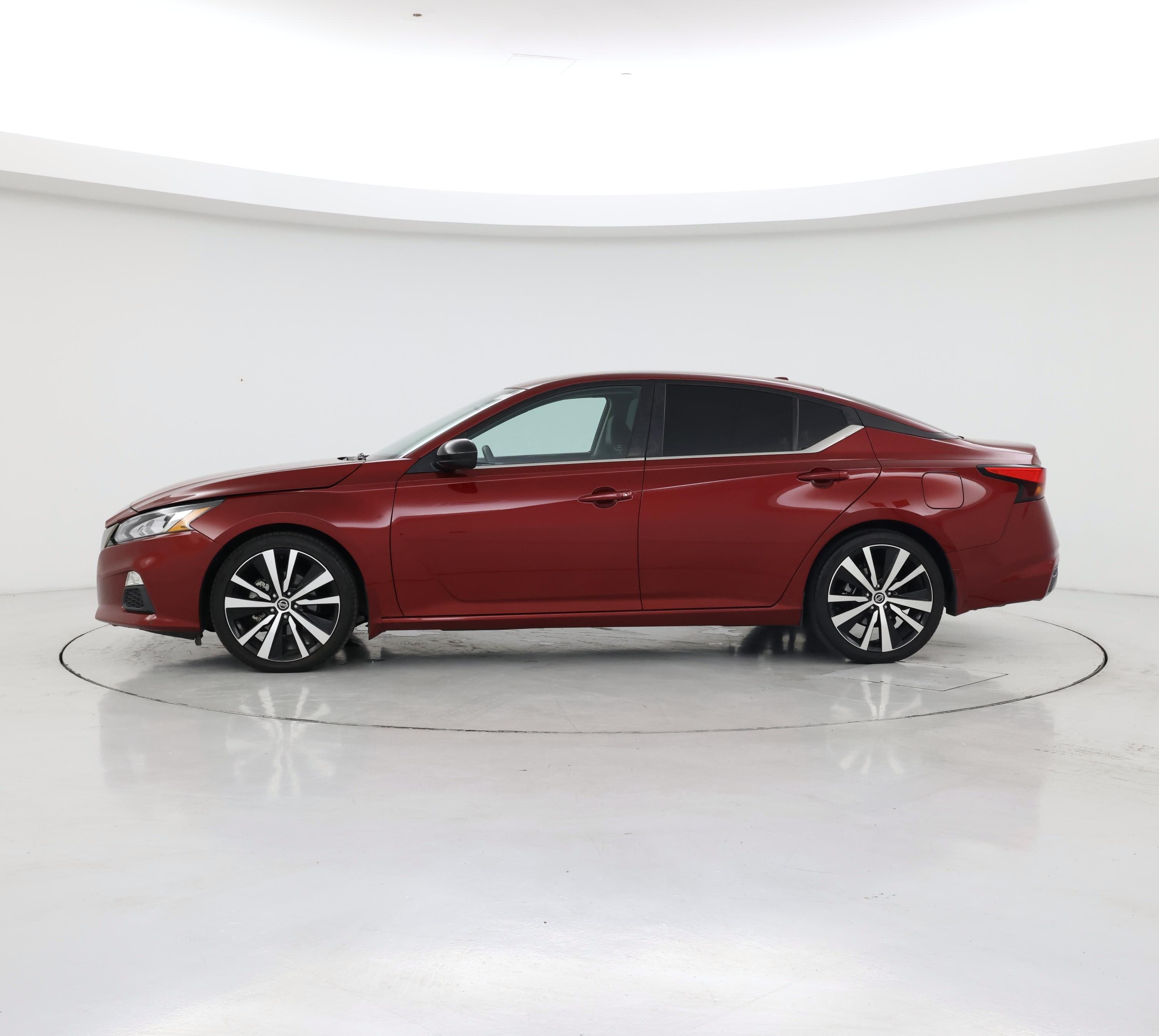 Thumbnail: 2021 Nissan Altima - 3