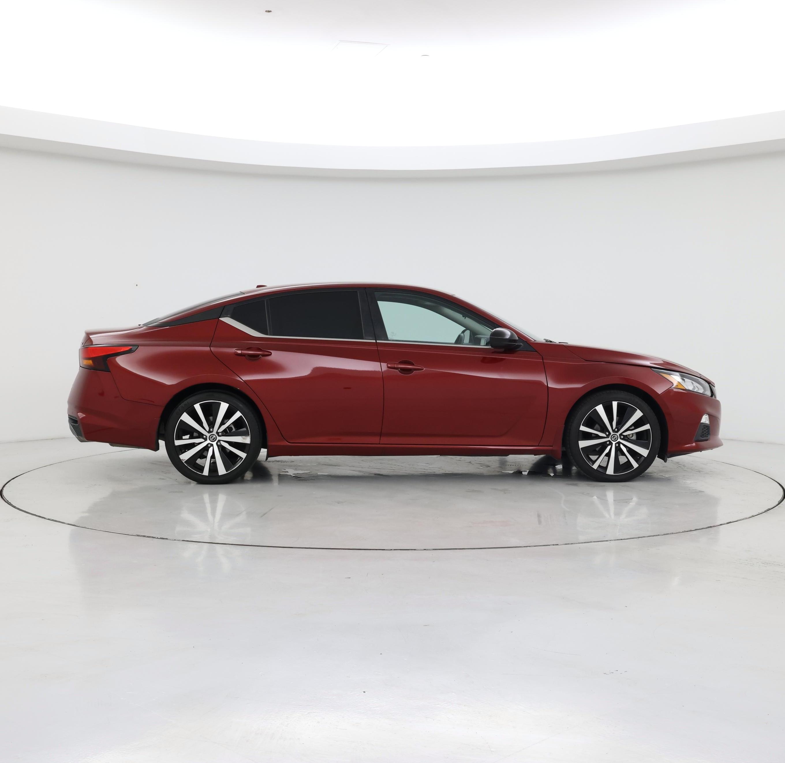 Thumbnail: 2021 Nissan Altima - 7